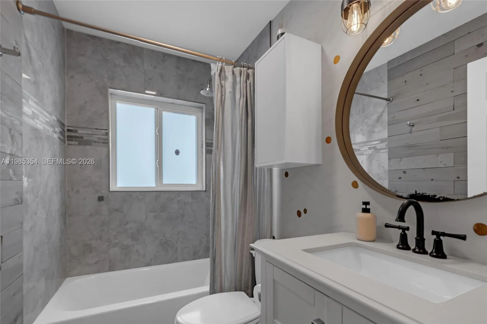 12742 Nw 11th Pl, Sunrise, Florida 33323, Sunrise, Florida 33323, 3 Bedrooms Bedrooms, ,2 BathroomsBathrooms,Residential,For Sale,12742 Nw 11th Pl, Sunrise, Florida 33323,A11985354