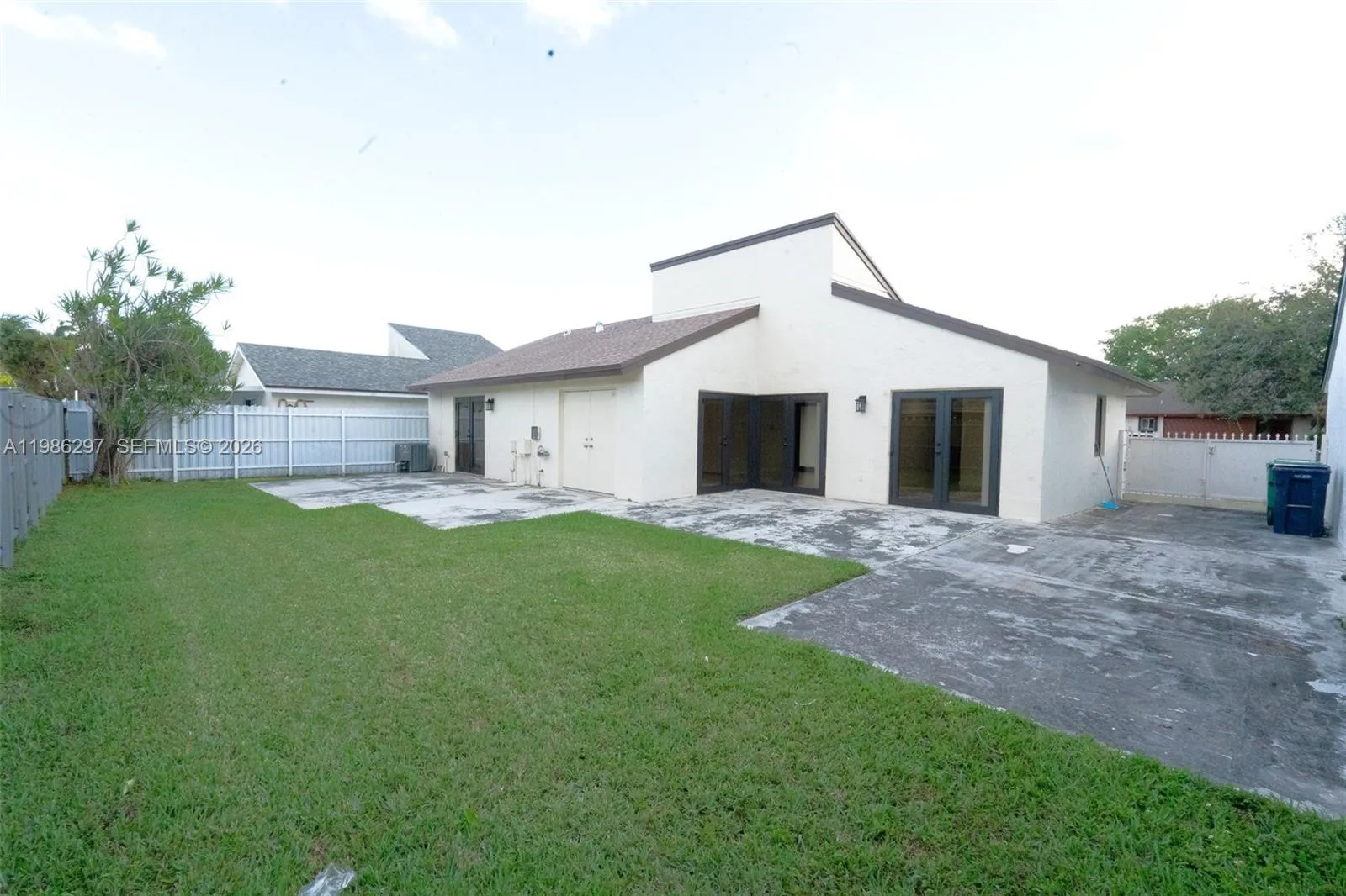 Miami, Florida 33177, 3 Bedrooms Bedrooms, ,2 BathroomsBathrooms,Residential Lease,For Rent,A11986297