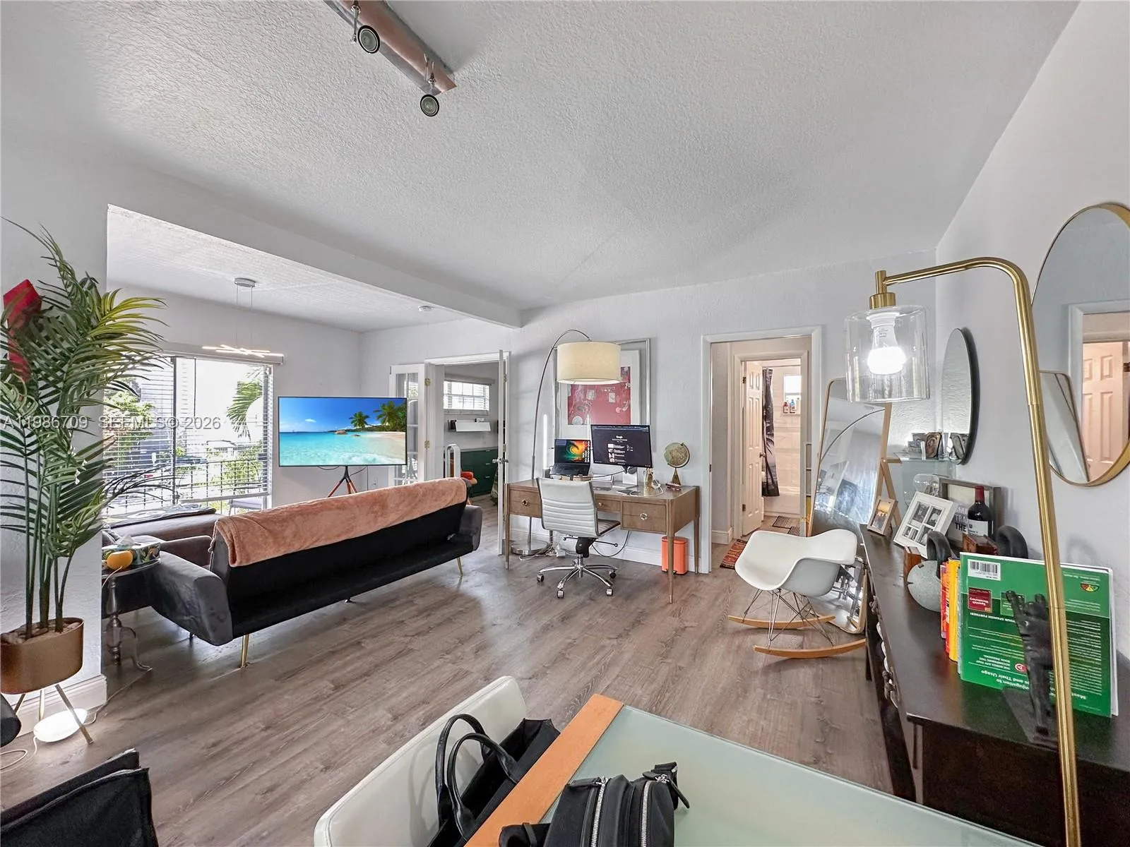 1611 West Ave 9, Miami Beach, Florida 33139, Miami Beach, Florida 33139, 1 Bedroom Bedrooms, ,1 BathroomBathrooms,Residential,For Sale,1611 West Ave 9, Miami Beach, Florida 33139,A11986709