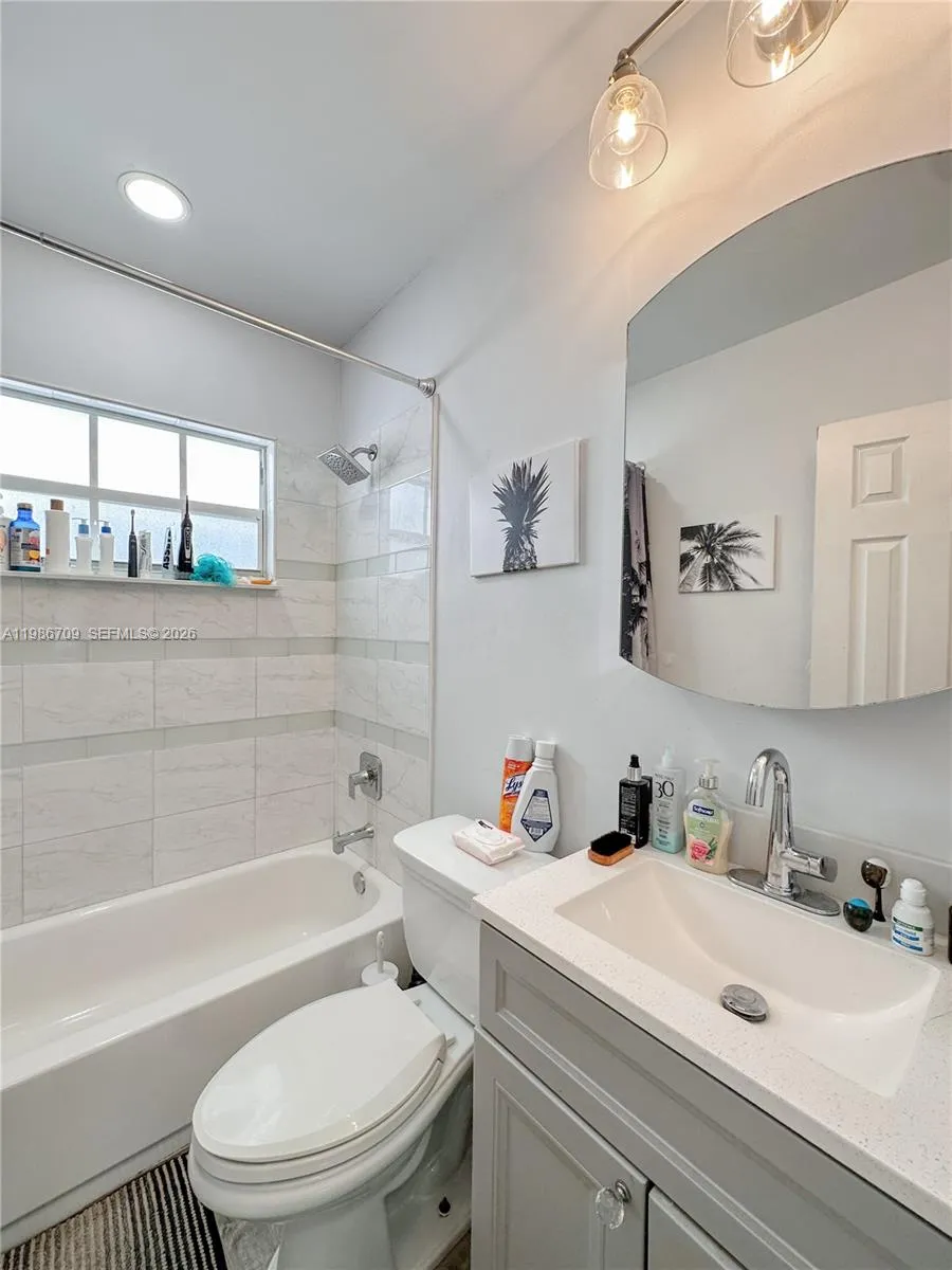 1611 West Ave 9, Miami Beach, Florida 33139, Miami Beach, Florida 33139, 1 Bedroom Bedrooms, ,1 BathroomBathrooms,Residential,For Sale,1611 West Ave 9, Miami Beach, Florida 33139,A11986709