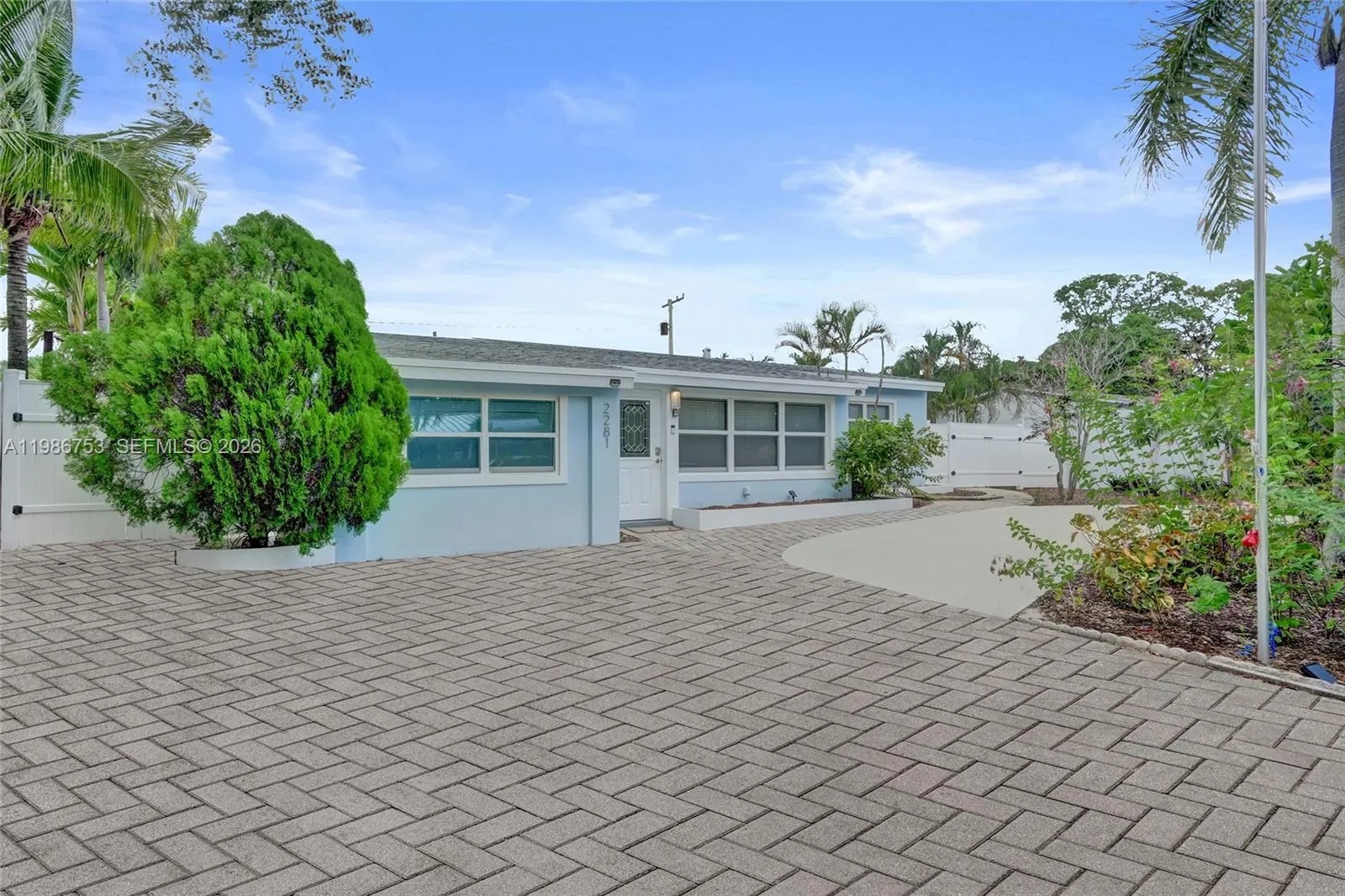 2281 Sw 15th St, Fort Lauderdale, Florida 33312, Fort Lauderdale, Florida 33312, 4 Bedrooms Bedrooms, ,2 BathroomsBathrooms,Residential,For Sale,2281 Sw 15th St, Fort Lauderdale, Florida 33312,A11986753