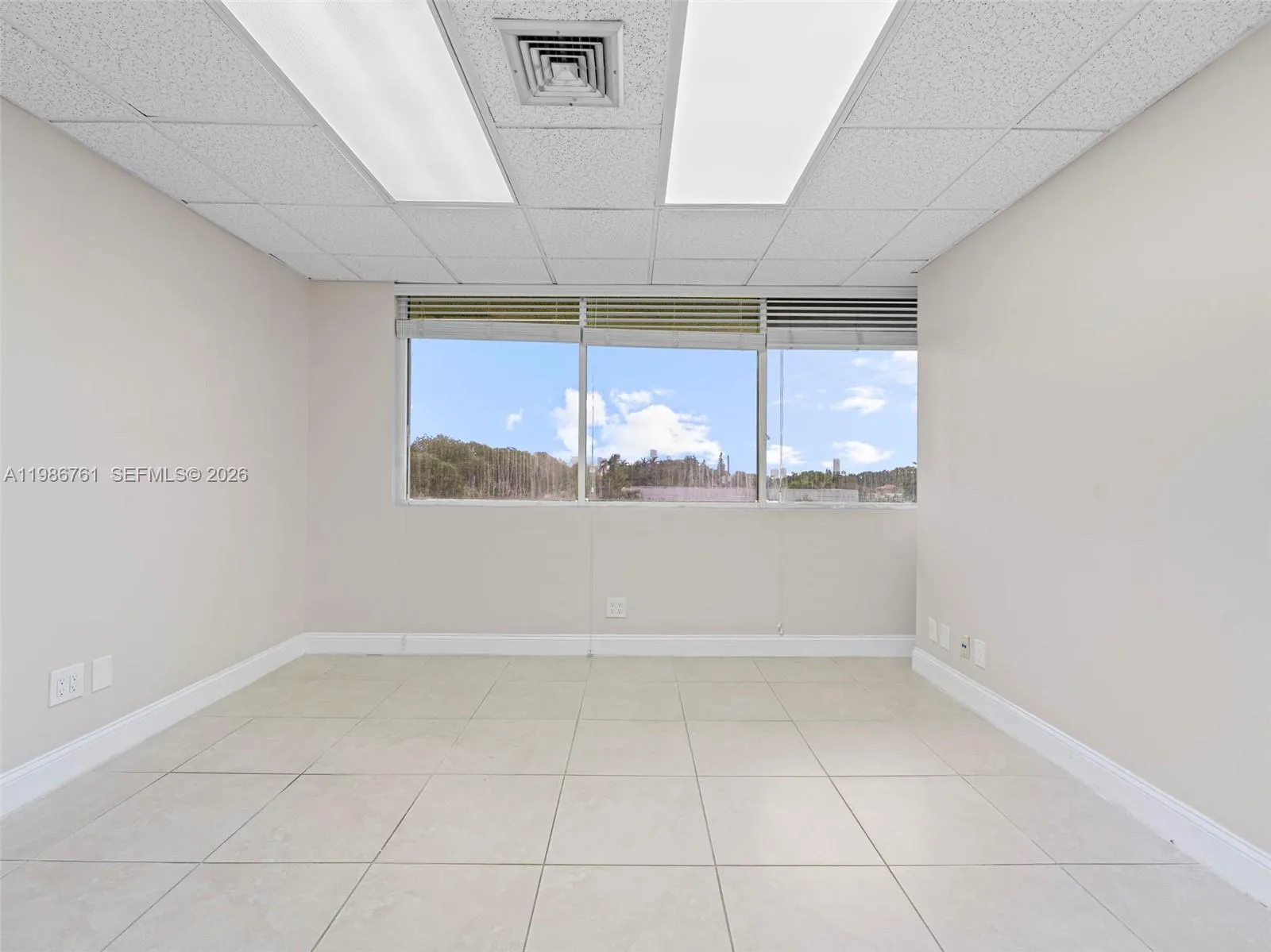 1312 Sw 27th Ave, Miami, Florida 33145, Miami, Florida 33145, ,Commercial Lease,For Rent,1312 Sw 27th Ave, Miami, Florida 33145,A11986761