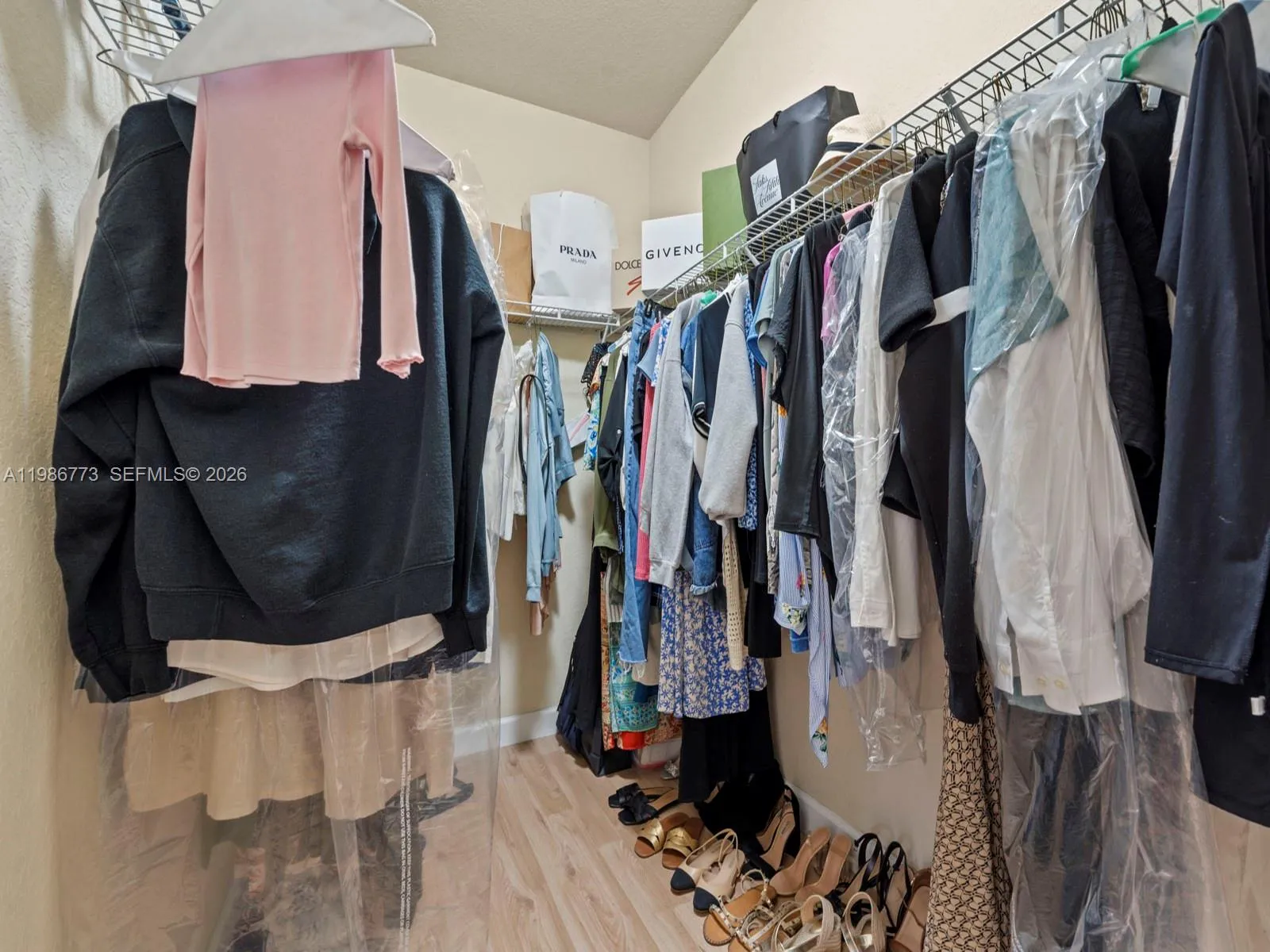 15404 Sw 175th St, Miami, Florida 33187, Miami, Florida 33187, 3 Bedrooms Bedrooms, ,3 BathroomsBathrooms,Residential,For Sale,15404 Sw 175th St, Miami, Florida 33187,A11986773