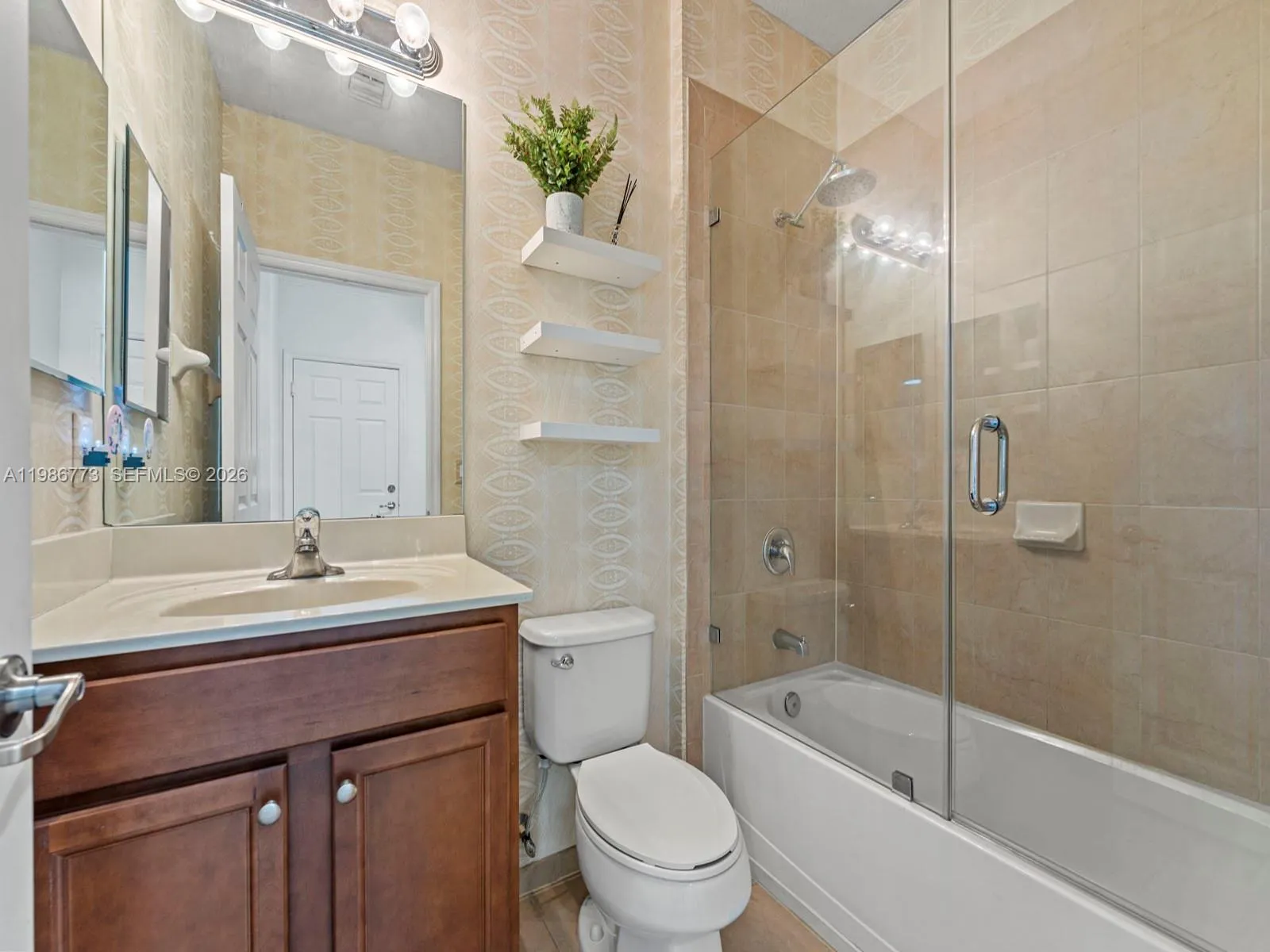 15404 Sw 175th St, Miami, Florida 33187, Miami, Florida 33187, 3 Bedrooms Bedrooms, ,3 BathroomsBathrooms,Residential,For Sale,15404 Sw 175th St, Miami, Florida 33187,A11986773