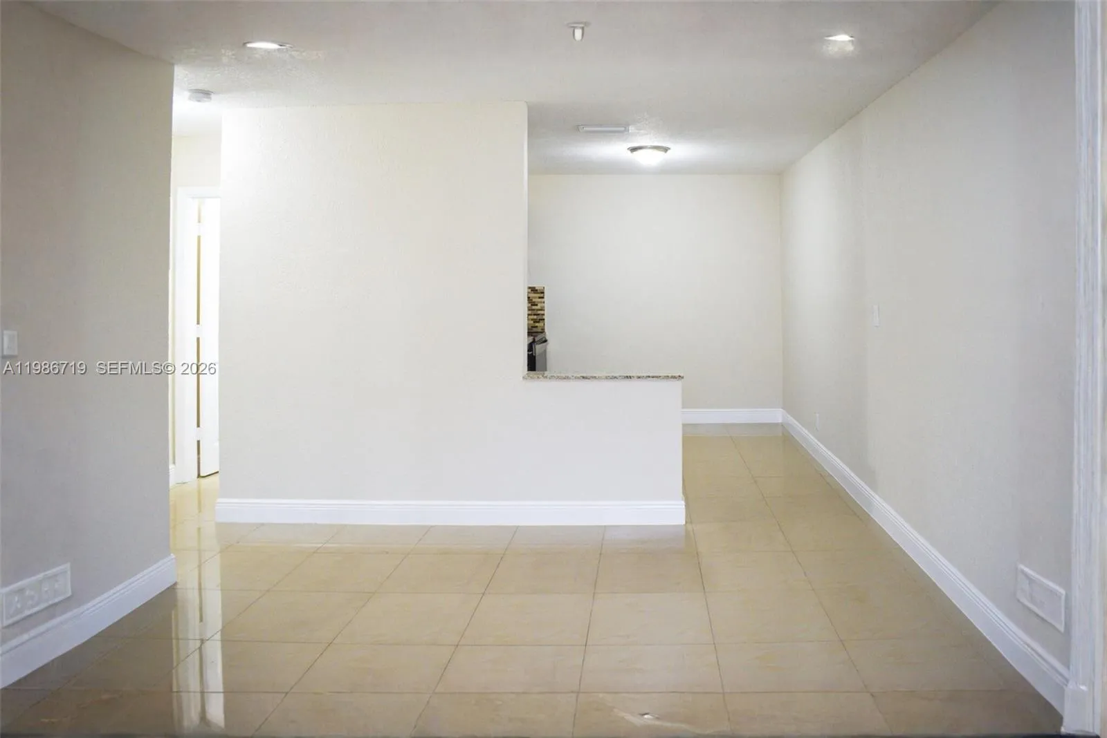 4260 Nw 31st Ter 2, Lauderdale Lakes, Florida 3330, Lauderdale Lakes, Florida 33309, 2 Bedrooms Bedrooms, ,1 BathroomBathrooms,Residential Lease,For Rent,4260 Nw 31st Ter 2, Lauderdale Lakes, Florida 3330,A11986719