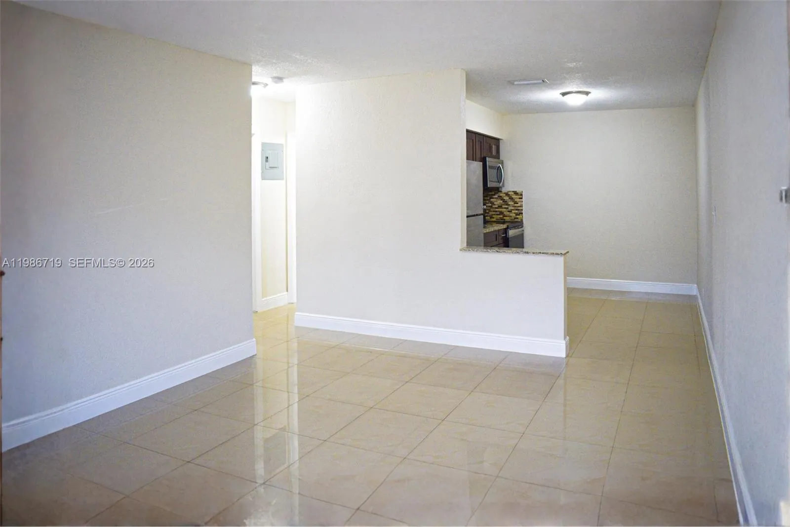 4260 Nw 31st Ter 2, Lauderdale Lakes, Florida 3330, Lauderdale Lakes, Florida 33309, 2 Bedrooms Bedrooms, ,1 BathroomBathrooms,Residential Lease,For Rent,4260 Nw 31st Ter 2, Lauderdale Lakes, Florida 3330,A11986719