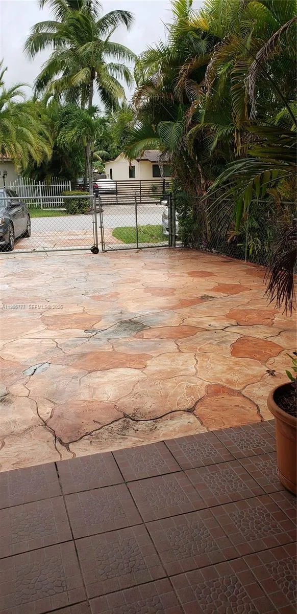 Miami, Florida 33157, 3 Bedrooms Bedrooms, ,2 BathroomsBathrooms,Residential Lease,For Rent,A11986777