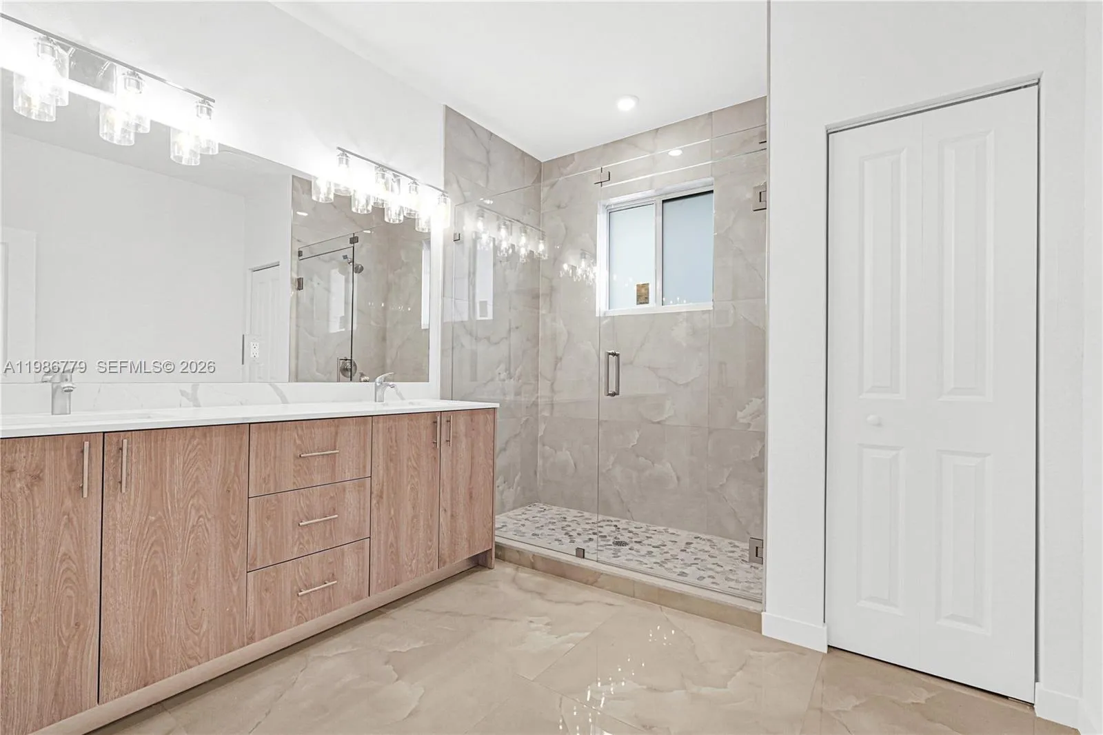 22431 Sw 125 Ave 19b, Miami, Florida 33033, Miami, Florida 33033, 5 Bedrooms Bedrooms, ,3 BathroomsBathrooms,Residential Lease,For Rent,22431 Sw 125 Ave 19b, Miami, Florida 33033,A11986779