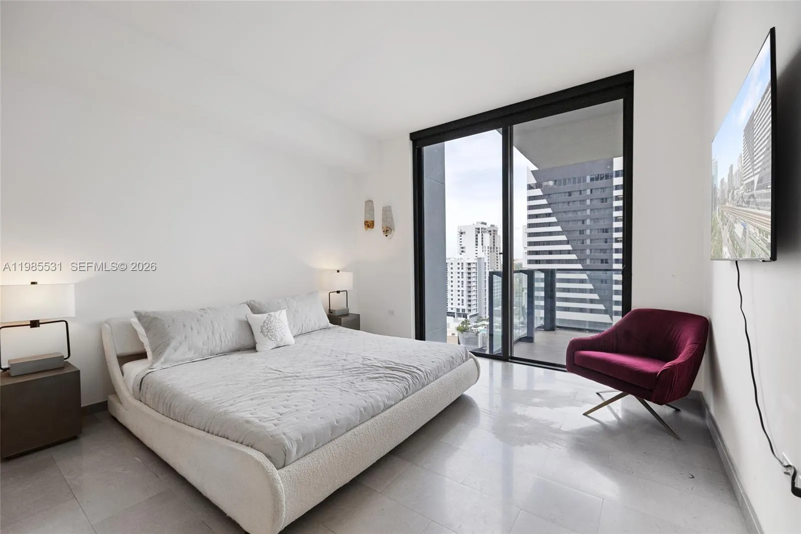 88 Sw 7th St 1010, Miami, Florida 33130, Miami, Florida 33130, 2 Bedrooms Bedrooms, ,2 BathroomsBathrooms,Residential,For Sale,88 Sw 7th St 1010, Miami, Florida 33130,A11985531