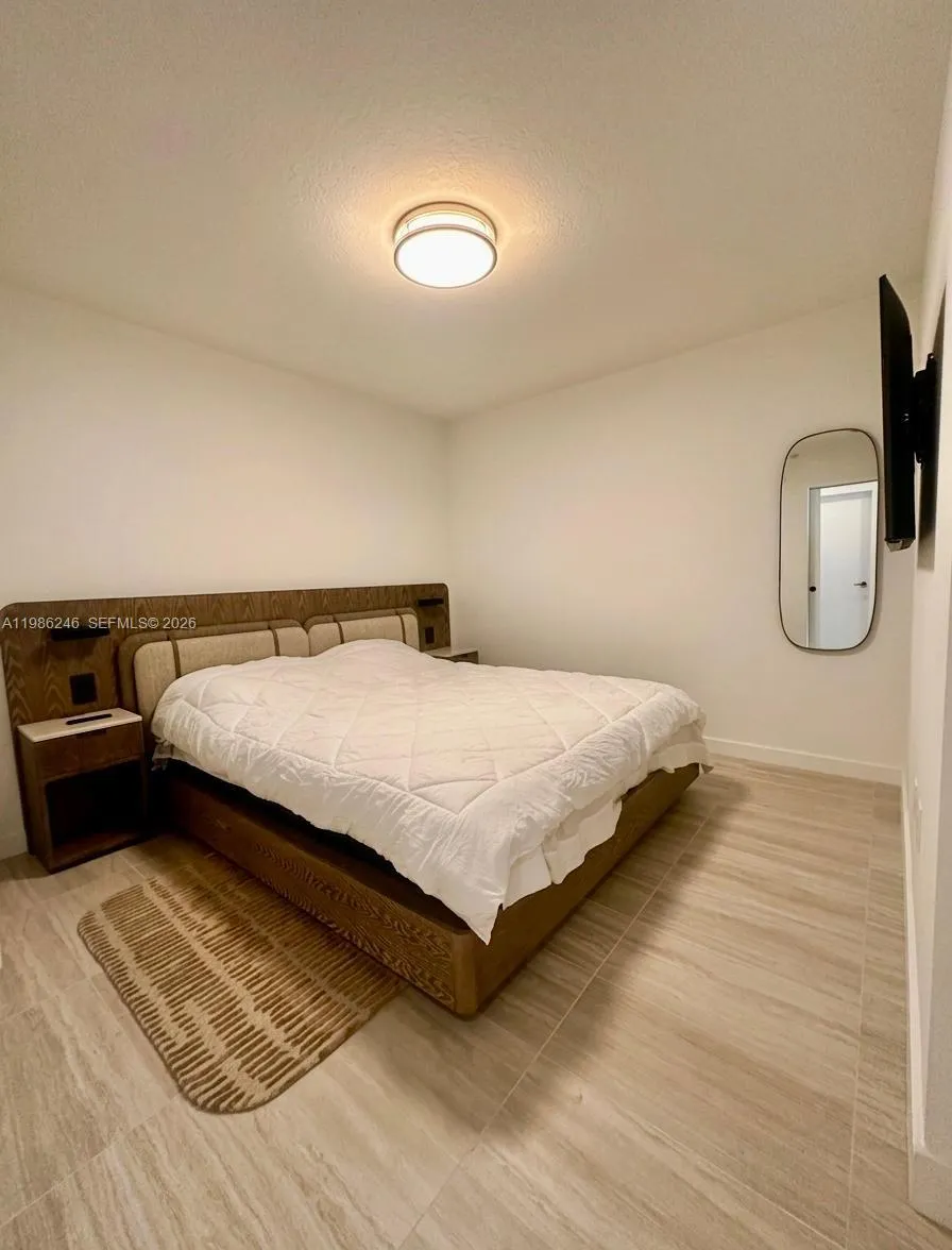580 72nd St Ph7, Miami Beach, Florida 33141, Miami Beach, Florida 33141, 1 Bedroom Bedrooms, ,1 BathroomBathrooms,Residential,For Sale,580 72nd St Ph7, Miami Beach, Florida 33141,A11986246