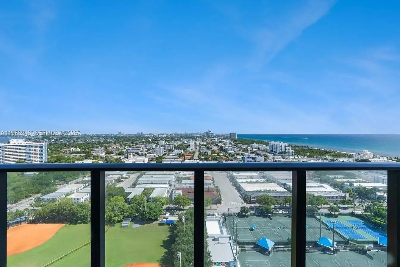 580 72nd St Ph7, Miami Beach, Florida 33141, Miami Beach, Florida 33141, 1 Bedroom Bedrooms, ,1 BathroomBathrooms,Residential,For Sale,580 72nd St Ph7, Miami Beach, Florida 33141,A11986246
