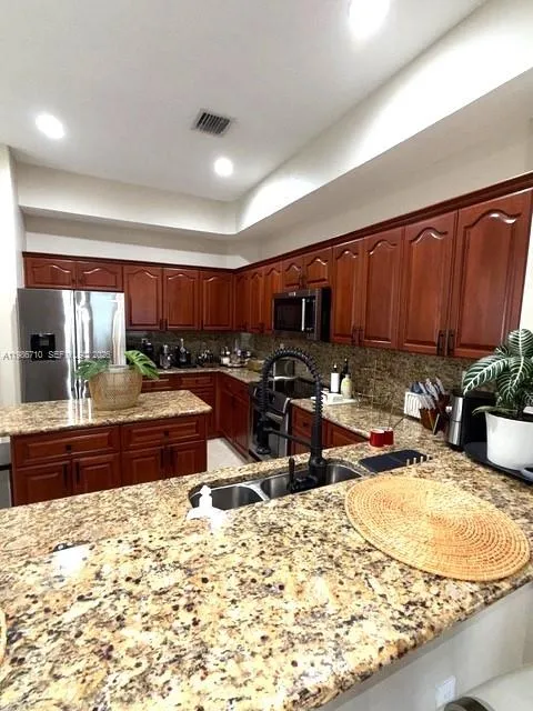 7770 Nw 161st Ter, Miami Lakes, Florida 33016, Miami Lakes, Florida 33016, 4 Bedrooms Bedrooms, ,3 BathroomsBathrooms,Residential Lease,For Rent,7770 Nw 161st Ter, Miami Lakes, Florida 33016,A11986710