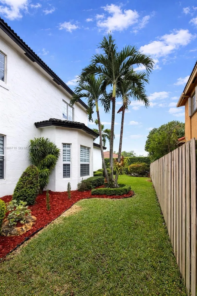 7770 Nw 161st Ter, Miami Lakes, Florida 33016, Miami Lakes, Florida 33016, 4 Bedrooms Bedrooms, ,3 BathroomsBathrooms,Residential Lease,For Rent,7770 Nw 161st Ter, Miami Lakes, Florida 33016,A11986710