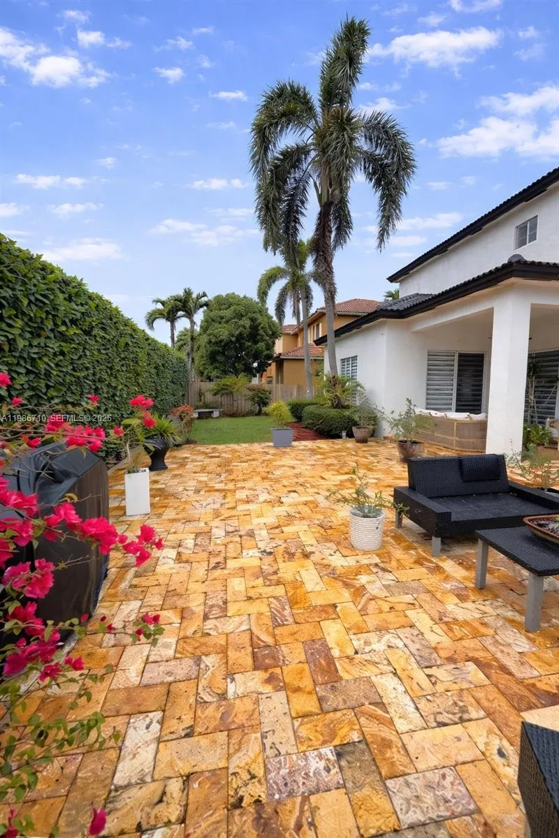 7770 Nw 161st Ter, Miami Lakes, Florida 33016, Miami Lakes, Florida 33016, 4 Bedrooms Bedrooms, ,3 BathroomsBathrooms,Residential Lease,For Rent,7770 Nw 161st Ter, Miami Lakes, Florida 33016,A11986710