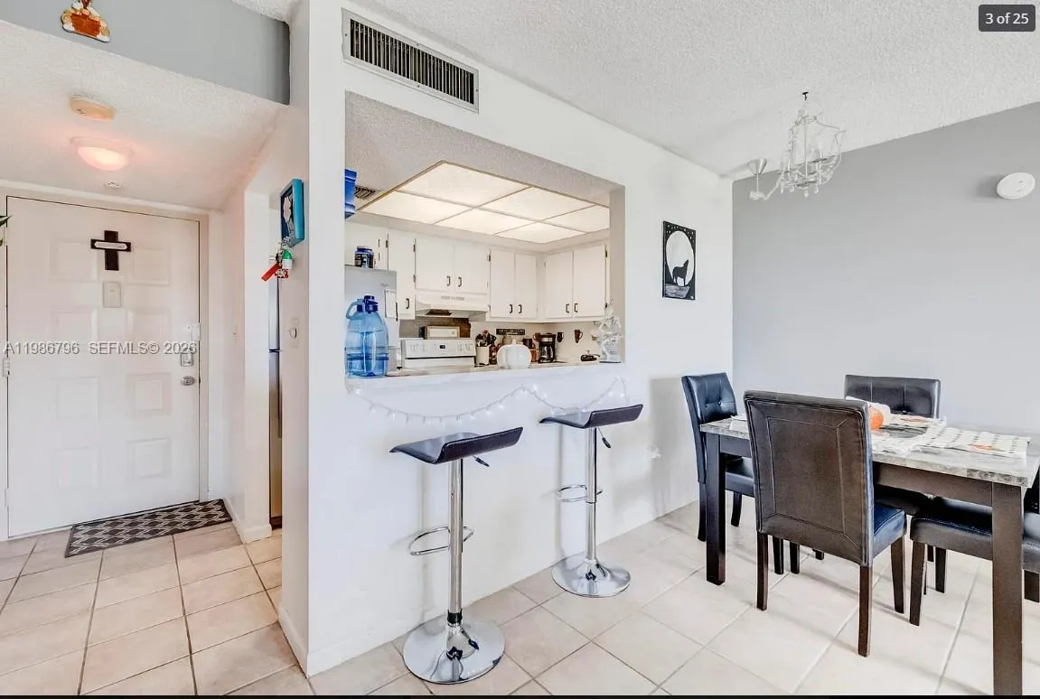 Lauderhill, Florida 33319, 1 Bedroom Bedrooms, ,1 BathroomBathrooms,Residential,For Sale,A11986796