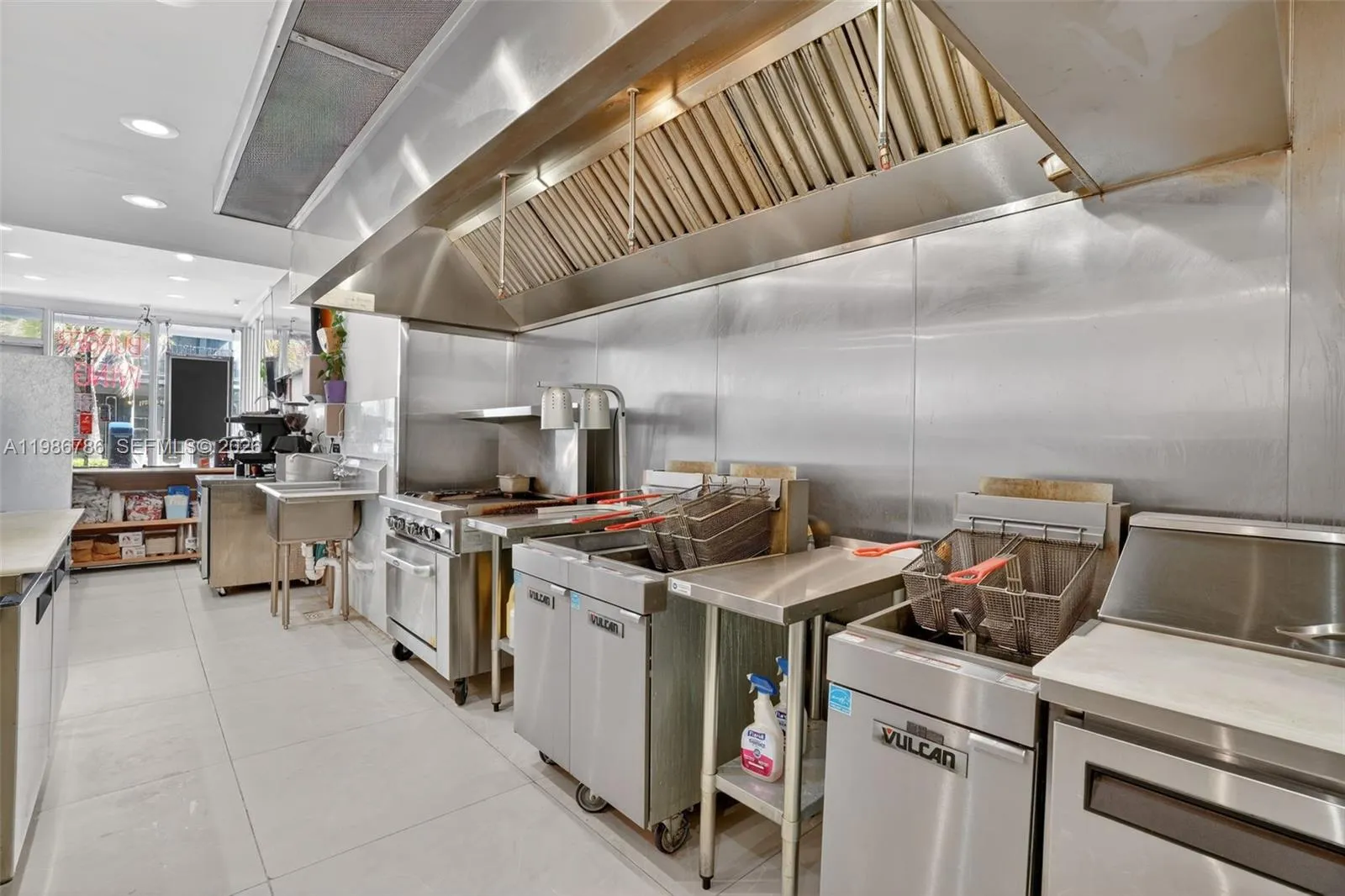 Qsr- Beachside Restaurant For Sale, Fort Lauderdal, Fort Lauderdale, Florida 33304, ,Business Opportunity,For Sale,Qsr- Beachside Restaurant For Sale, Fort Lauderdal,A11986786