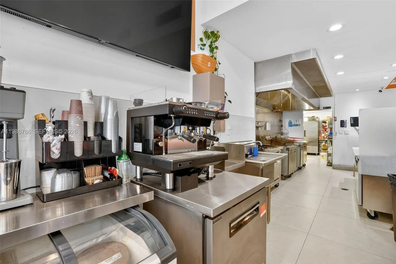 Qsr- Beachside Restaurant For Sale, Fort Lauderdal, Fort Lauderdale, Florida 33304, ,Business Opportunity,For Sale,Qsr- Beachside Restaurant For Sale, Fort Lauderdal,A11986786