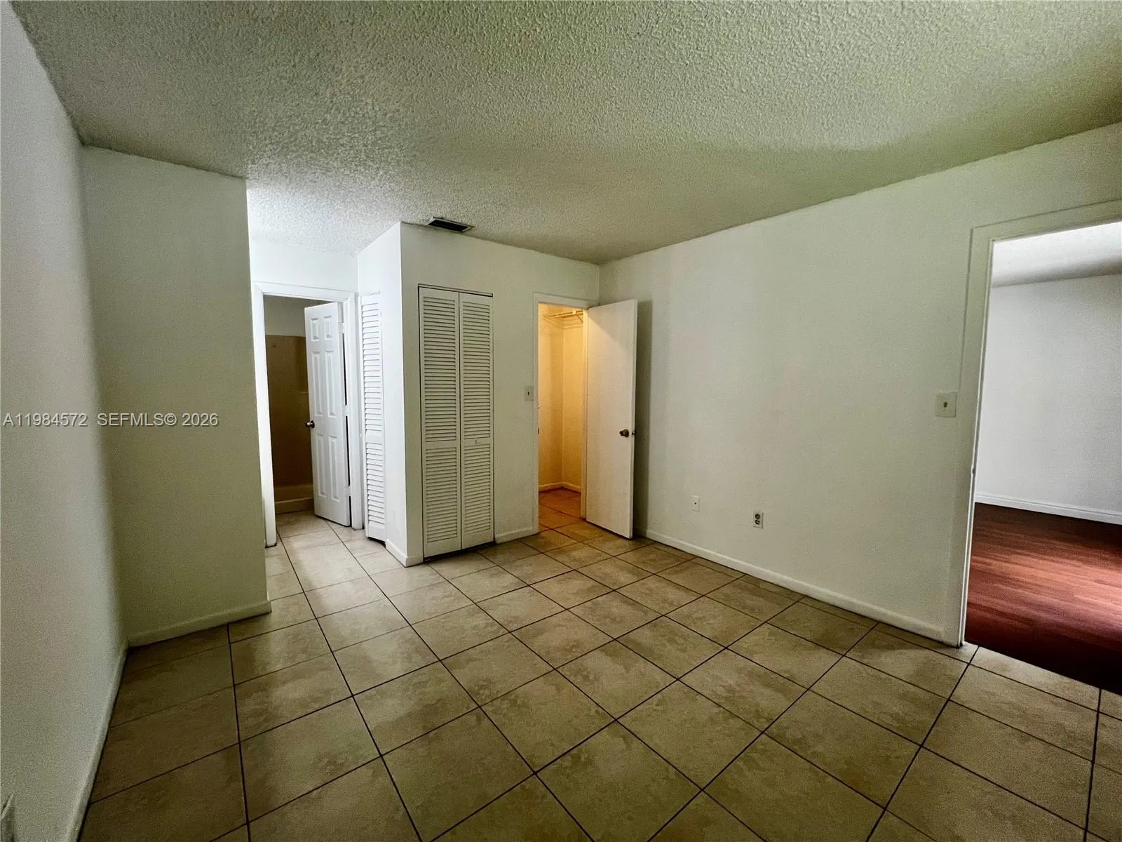 6001 Shakerwood Cir 204, Tamarac, Florida 33319, Tamarac, Florida 33319, 2 Bedrooms Bedrooms, ,2 BathroomsBathrooms,Residential Lease,For Rent,6001 Shakerwood Cir 204, Tamarac, Florida 33319,A11984572