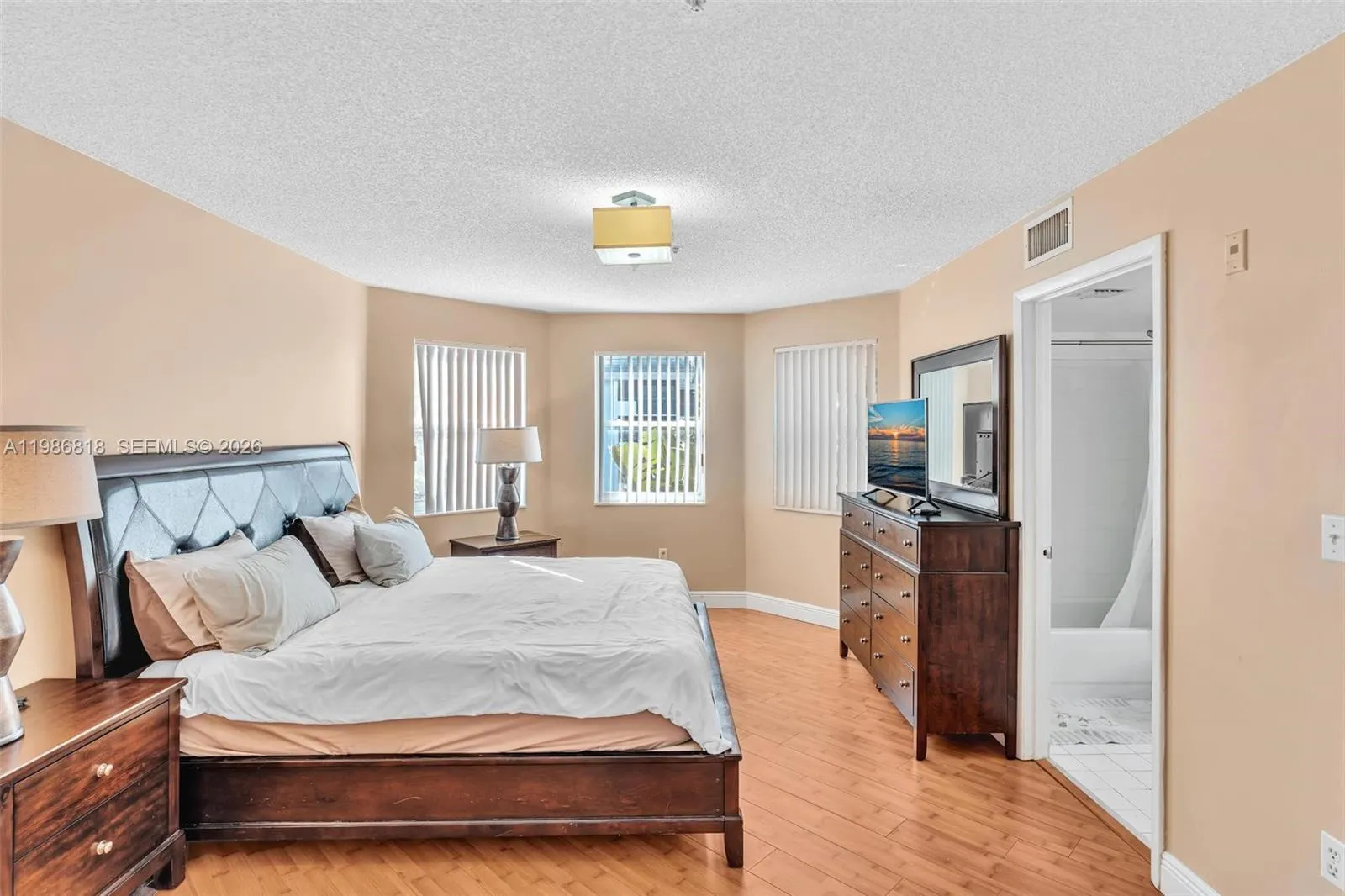 771 N Pine Island Rd 303, Plantation, Florida 3332, Plantation, Florida 33324, 3 Bedrooms Bedrooms, ,2 BathroomsBathrooms,Residential,For Sale,771 N Pine Island Rd 303, Plantation, Florida 3332,A11986818