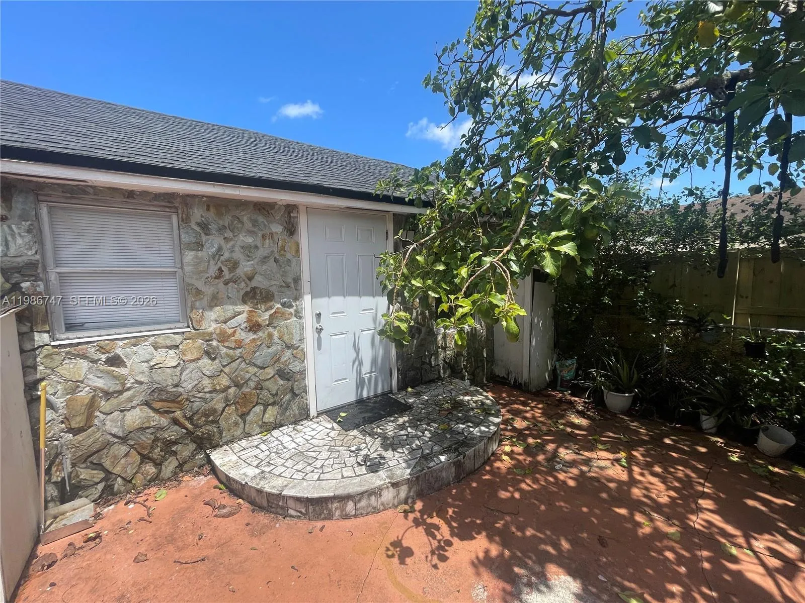 5738 Garfield St B, Hollywood, Florida 33021, Hollywood, Florida 33021, 1 Bedroom Bedrooms, ,1 BathroomBathrooms,Residential Lease,For Rent,5738 Garfield St B, Hollywood, Florida 33021,A11986747