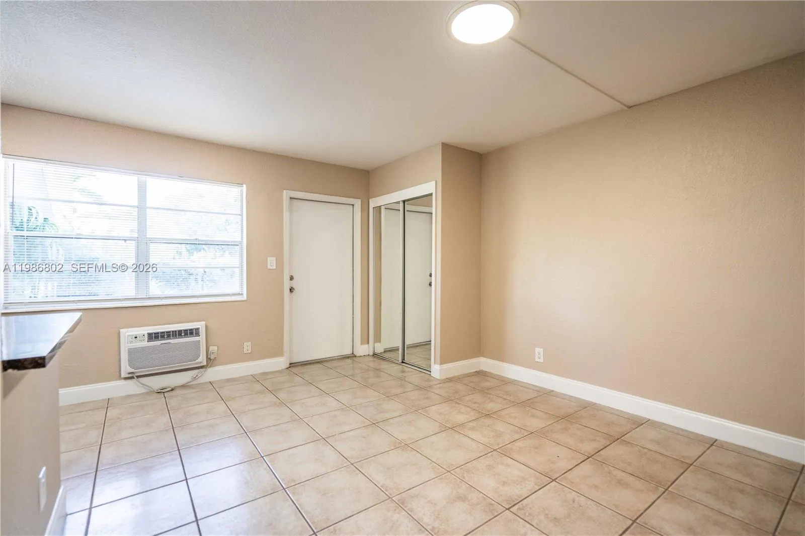 715 Ne 6th St 2, Fort Lauderdale, Florida 33304, Fort Lauderdale, Florida 33304, 1 Bedroom Bedrooms, ,1 BathroomBathrooms,Residential Lease,For Rent,715 Ne 6th St 2, Fort Lauderdale, Florida 33304,A11986802