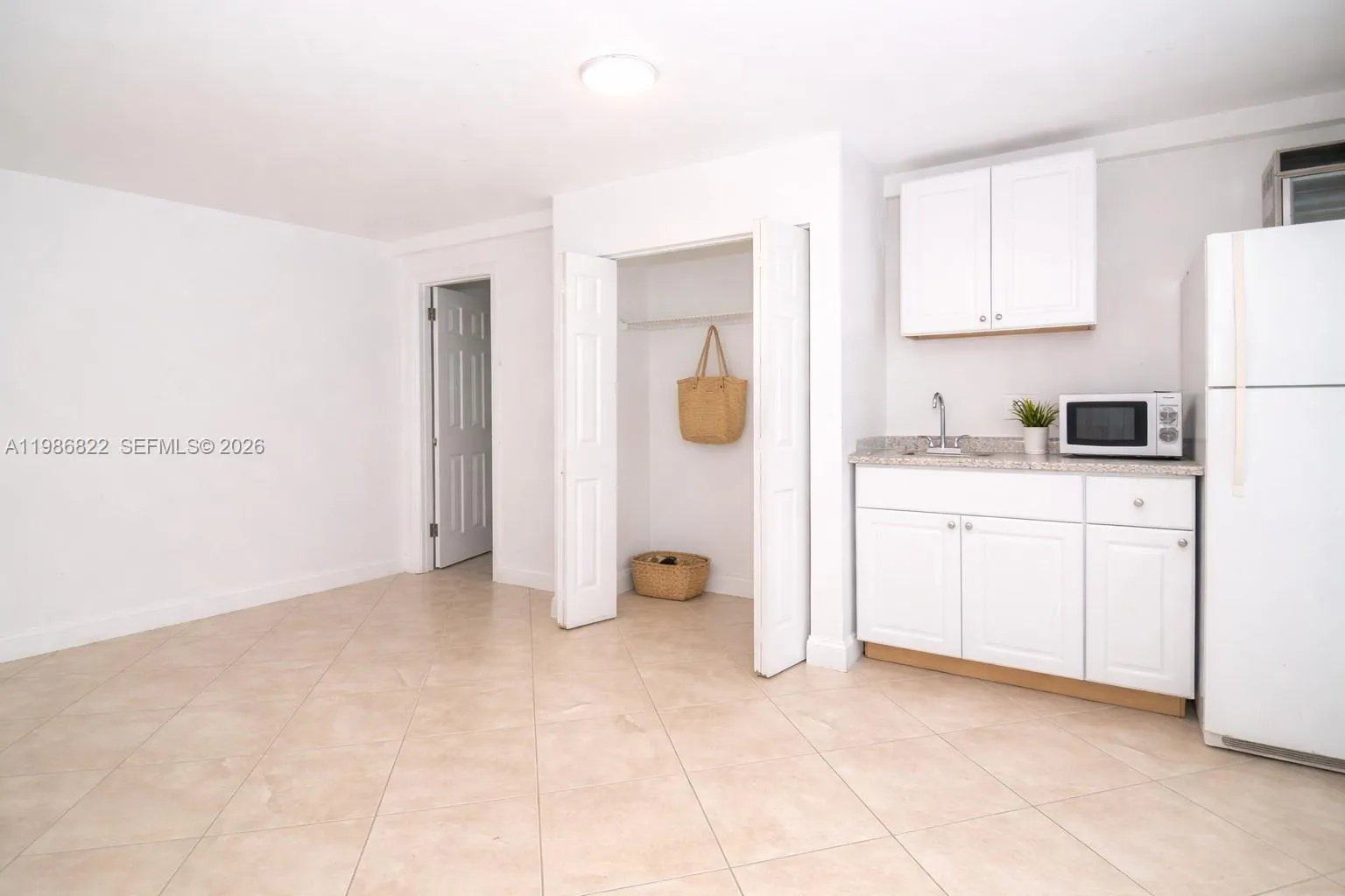 35 Virginia Rd 1, West Park, Florida 33023, West Park, Florida 33023, ,1 BathroomBathrooms,Residential Lease,For Rent,35 Virginia Rd 1, West Park, Florida 33023,A11986822