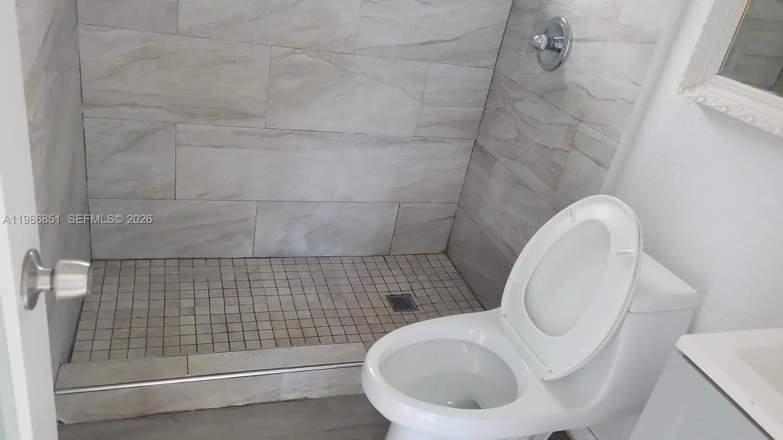 1212 Sw 7th Ave 1, Miami, Florida 33130, Miami, Florida 33130, 1 Bedroom Bedrooms, ,1 BathroomBathrooms,Residential Lease,For Rent,1212 Sw 7th Ave 1, Miami, Florida 33130,A11986851