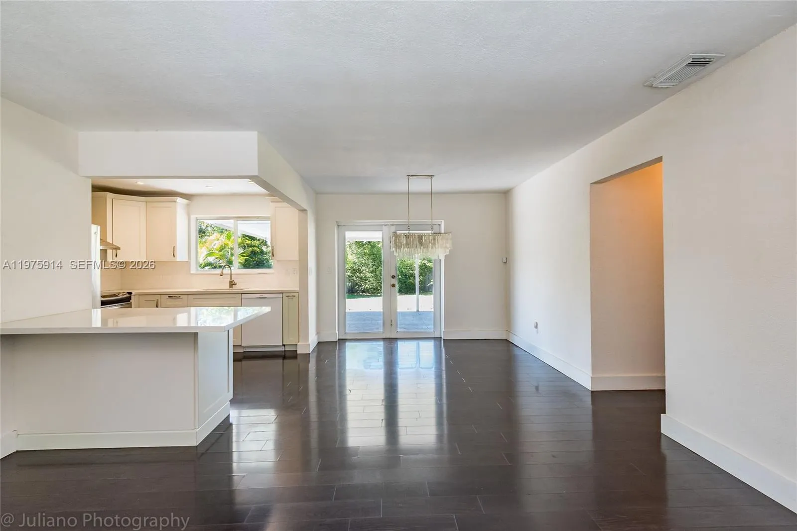 8871 Nw 15th St, Pembroke Pines, Florida 33024, Pembroke Pines, Florida 33024, 2 Bedrooms Bedrooms, ,1 BathroomBathrooms,Residential Lease,For Rent,8871 Nw 15th St, Pembroke Pines, Florida 33024,A11975914