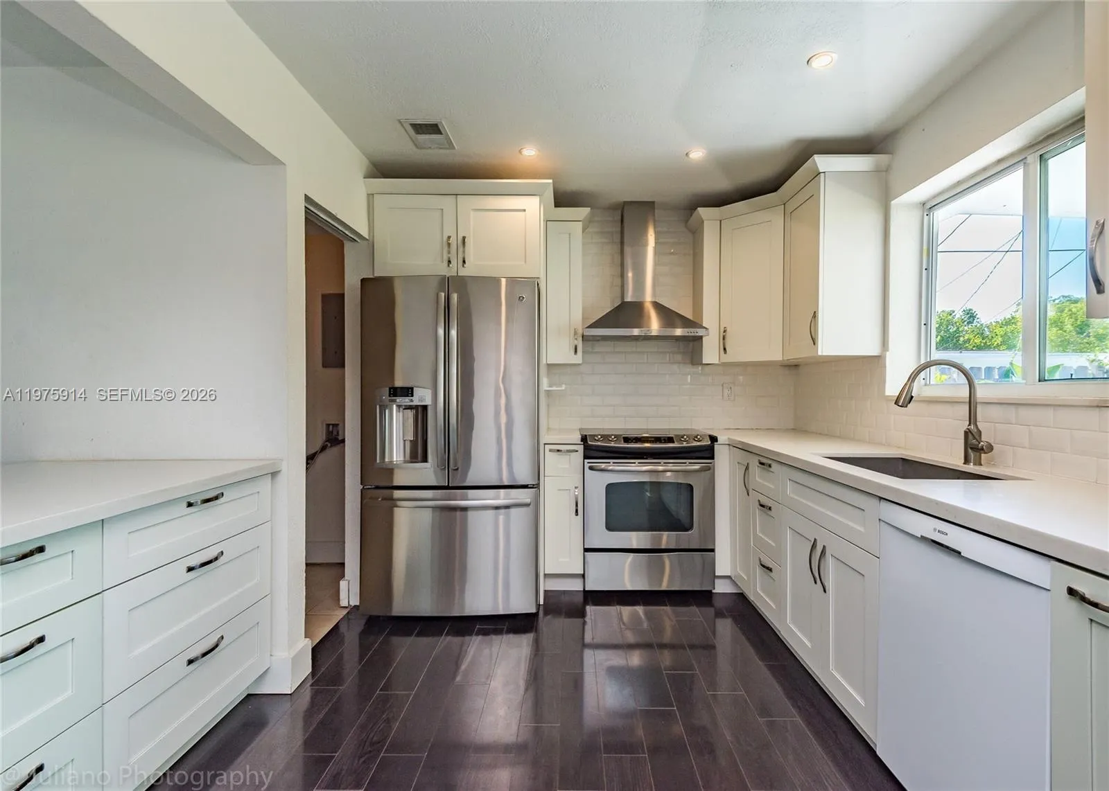 8871 Nw 15th St, Pembroke Pines, Florida 33024, Pembroke Pines, Florida 33024, 2 Bedrooms Bedrooms, ,1 BathroomBathrooms,Residential Lease,For Rent,8871 Nw 15th St, Pembroke Pines, Florida 33024,A11975914
