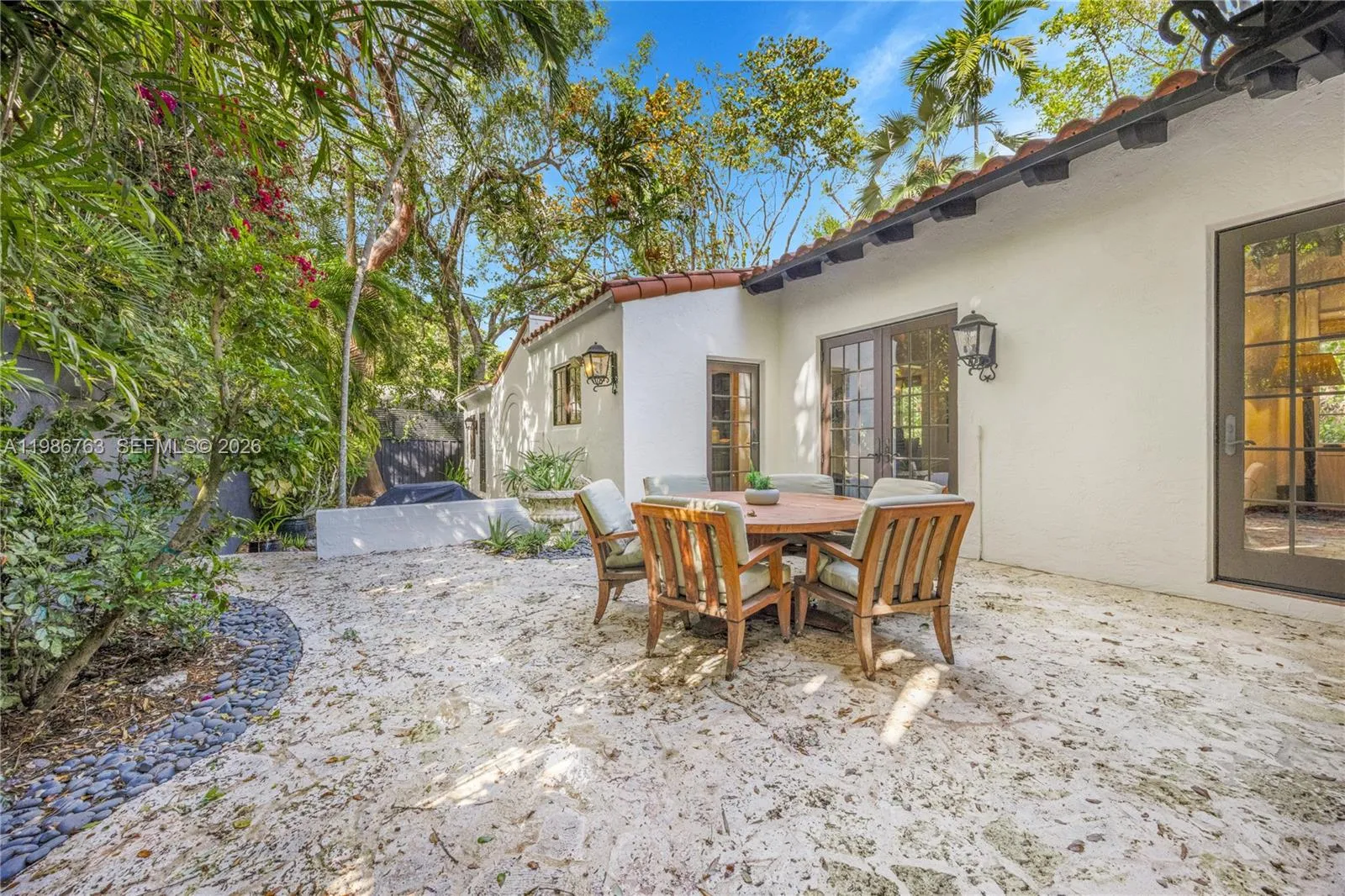3820 Braganza Ave, Miami, Florida 33133, Miami, Florida 33133, 4 Bedrooms Bedrooms, ,3 BathroomsBathrooms,Residential,For Sale,3820 Braganza Ave, Miami, Florida 33133,A11986763