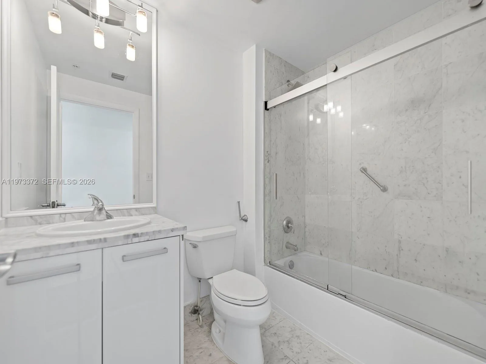 253 Ne 2nd St 3108, Miami, Florida 33132, Miami, Florida 33132, 2 Bedrooms Bedrooms, ,2 BathroomsBathrooms,Residential,For Sale,253 Ne 2nd St 3108, Miami, Florida 33132,A11973372