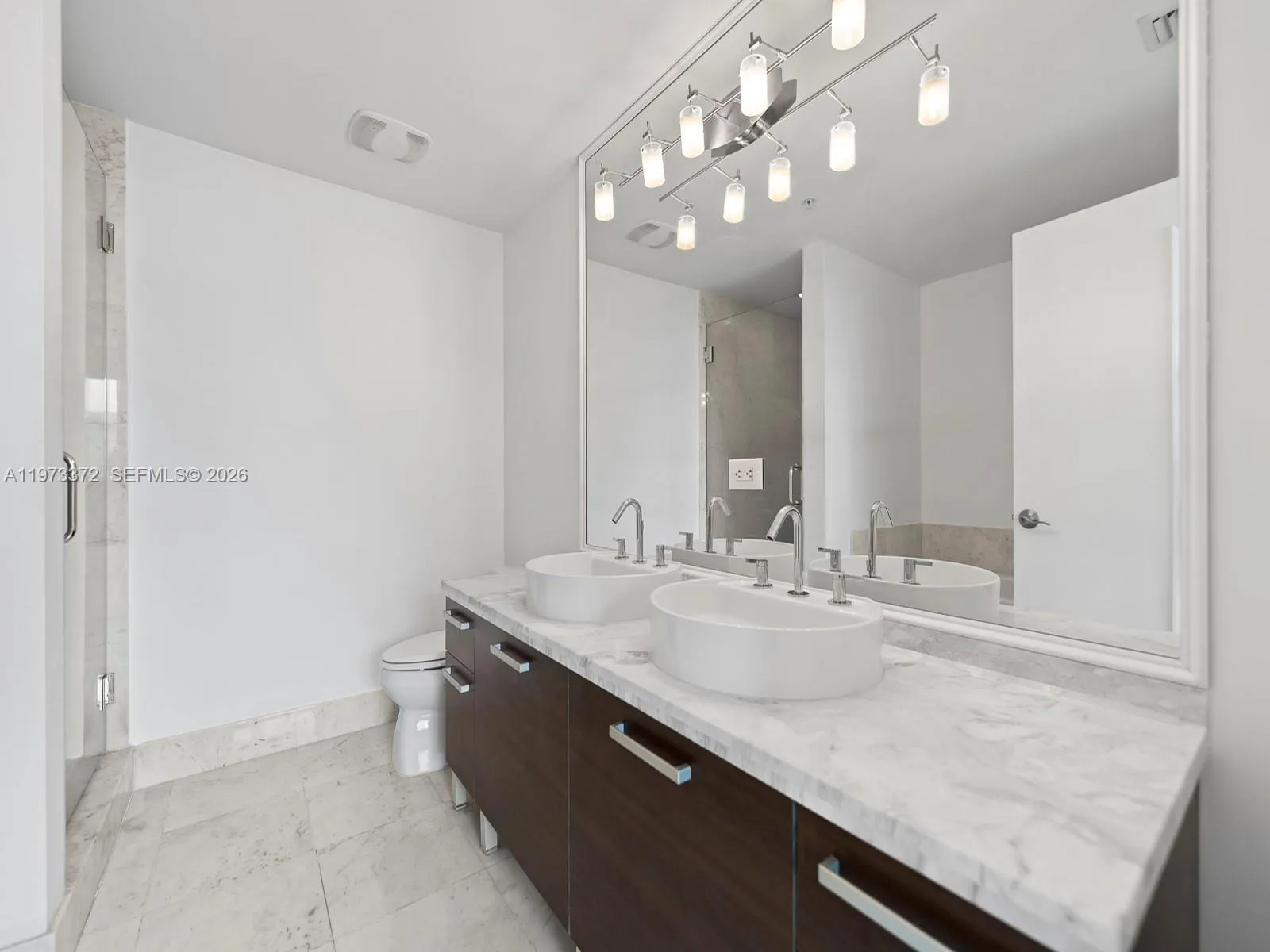 253 Ne 2nd St 3108, Miami, Florida 33132, Miami, Florida 33132, 2 Bedrooms Bedrooms, ,2 BathroomsBathrooms,Residential,For Sale,253 Ne 2nd St 3108, Miami, Florida 33132,A11973372