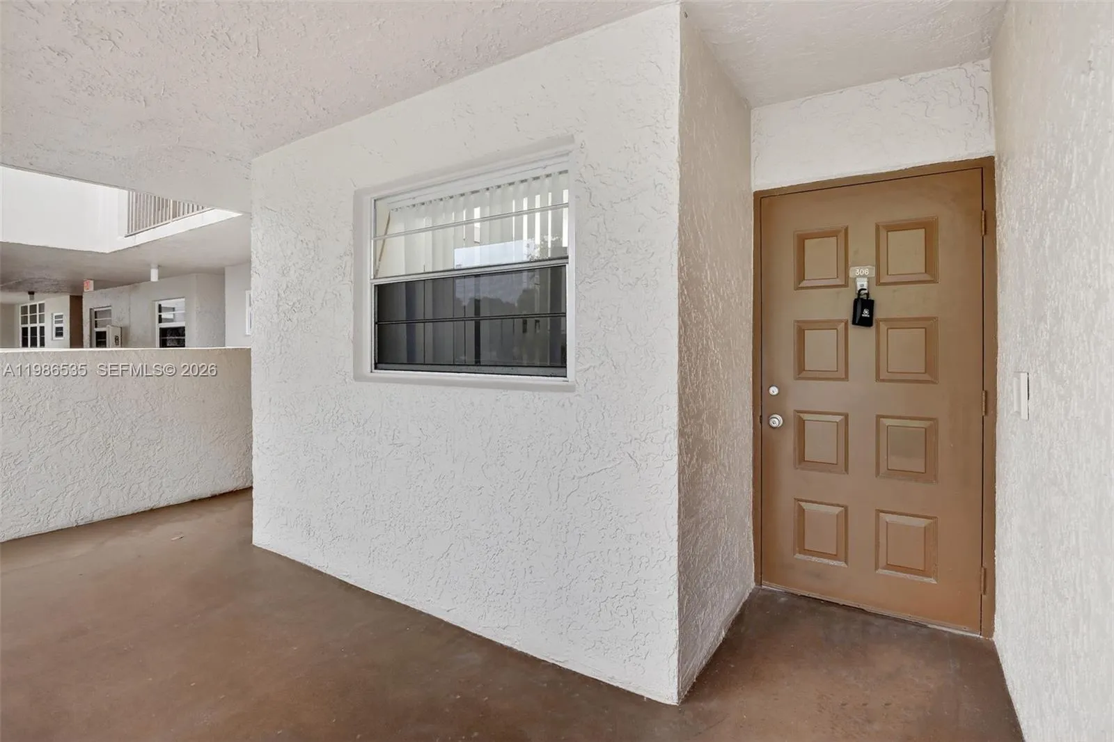 1831 Sabal Palm Dr 306, Davie, Florida 33324, Davie, Florida 33324, 3 Bedrooms Bedrooms, ,2 BathroomsBathrooms,Residential,For Sale,1831 Sabal Palm Dr 306, Davie, Florida 33324,A11986535