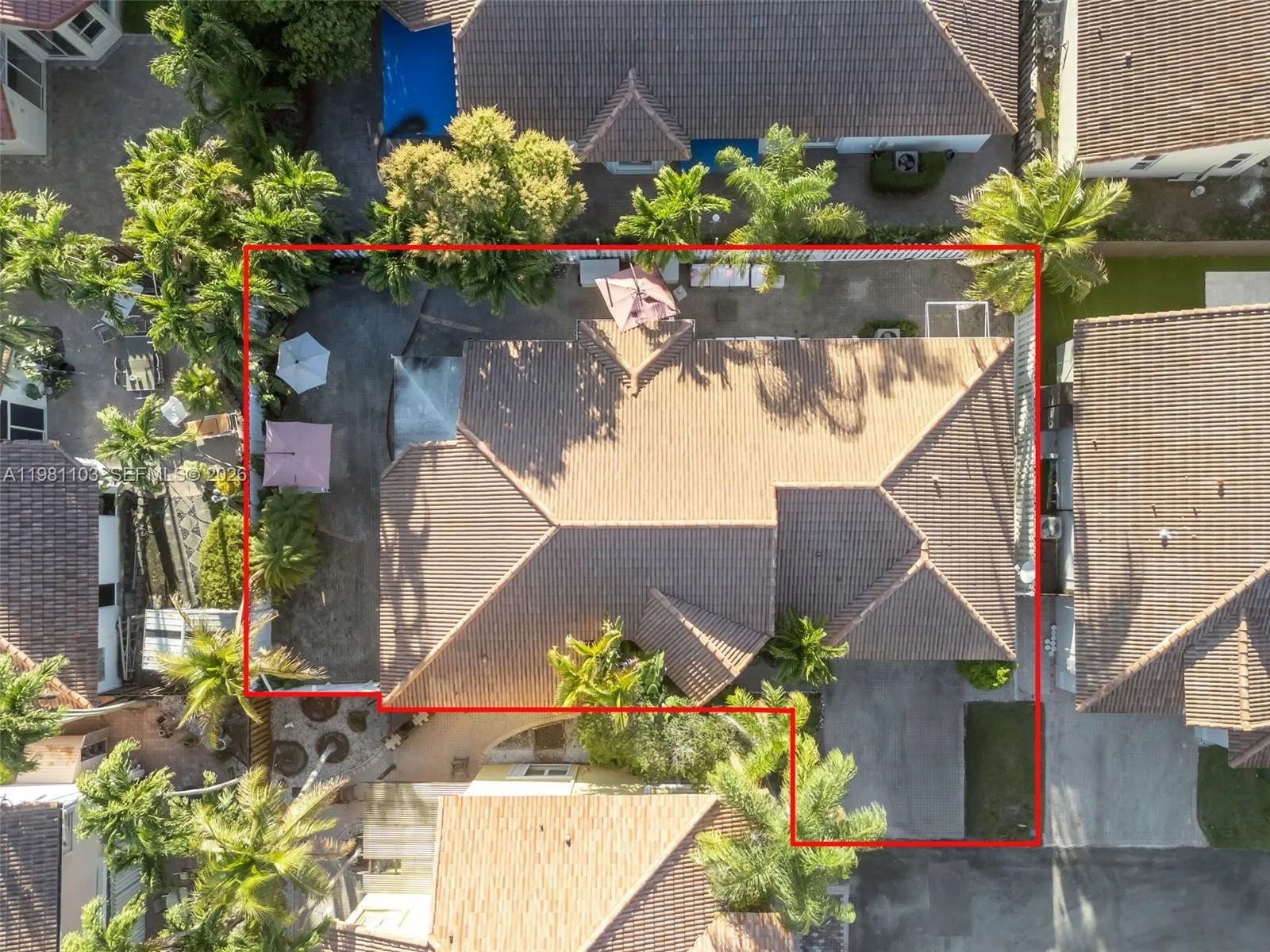 11262 Nw 59th Ter, Doral, Florida 33178, Doral, Florida 33178, 4 Bedrooms Bedrooms, ,2 BathroomsBathrooms,Residential,For Sale,11262 Nw 59th Ter, Doral, Florida 33178,A11981103