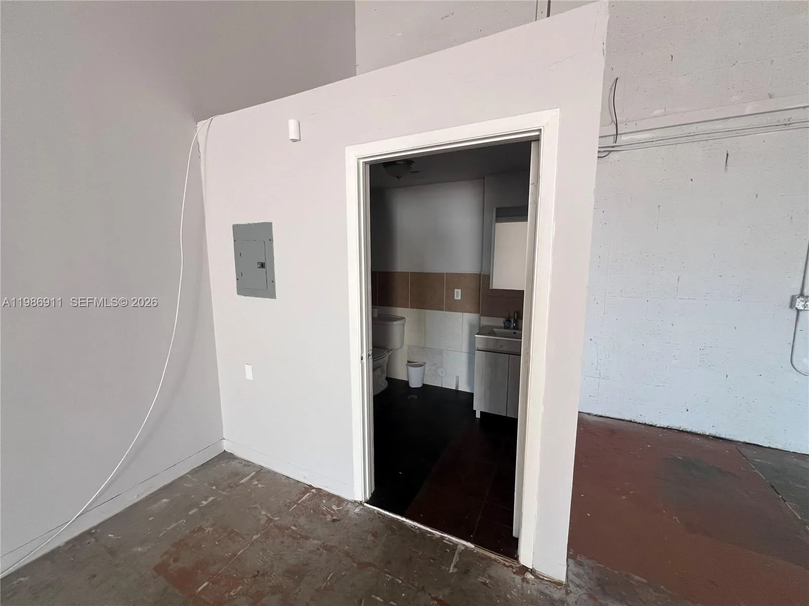 238 Nw 9th Ave 2, Homestead, Florida 33030, Homestead, Florida 33030, ,Commercial Lease,For Rent,238 Nw 9th Ave 2, Homestead, Florida 33030,A11986911