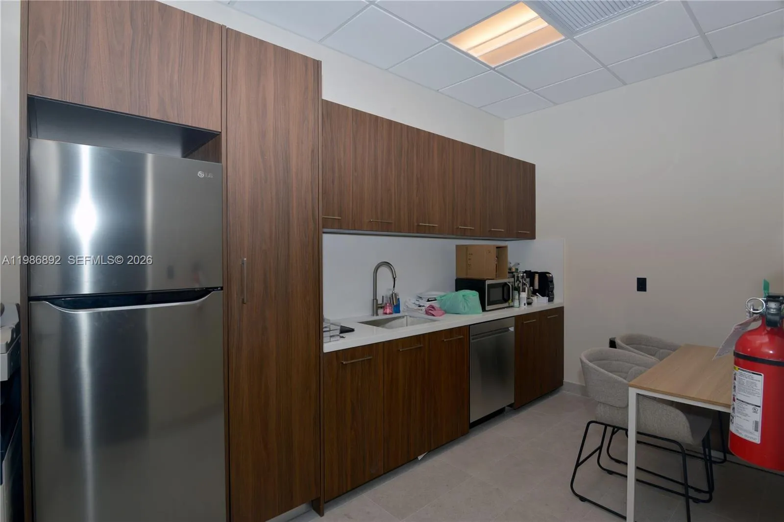 13750 Biscayne Blvd, North Miami Beach, Florida 33, North Miami Beach, Florida 33181, ,Commercial Lease,For Rent,13750 Biscayne Blvd, North Miami Beach, Florida 33,A11986892