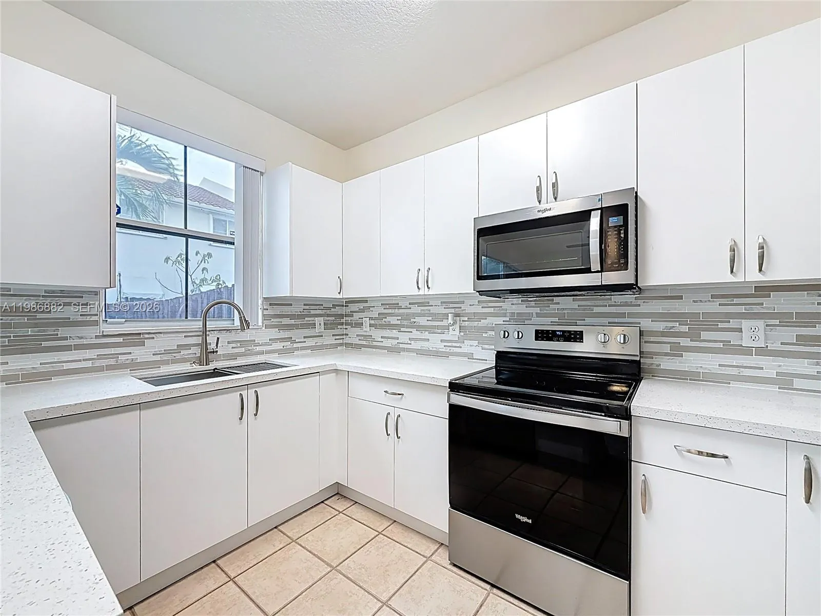 4330 Nw 114th Pl, Doral, Florida 33178, Doral, Florida 33178, 3 Bedrooms Bedrooms, ,2 BathroomsBathrooms,Residential Lease,For Rent,4330 Nw 114th Pl, Doral, Florida 33178,A11986882