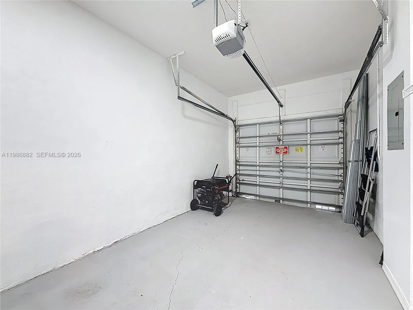 4330 Nw 114th Pl, Doral, Florida 33178, Doral, Florida 33178, 3 Bedrooms Bedrooms, ,2 BathroomsBathrooms,Residential Lease,For Rent,4330 Nw 114th Pl, Doral, Florida 33178,A11986882