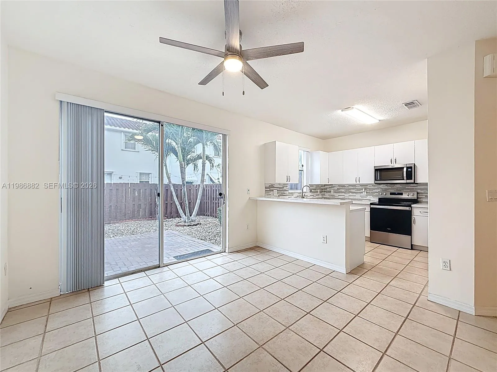 4330 Nw 114th Pl, Doral, Florida 33178, Doral, Florida 33178, 3 Bedrooms Bedrooms, ,2 BathroomsBathrooms,Residential Lease,For Rent,4330 Nw 114th Pl, Doral, Florida 33178,A11986882