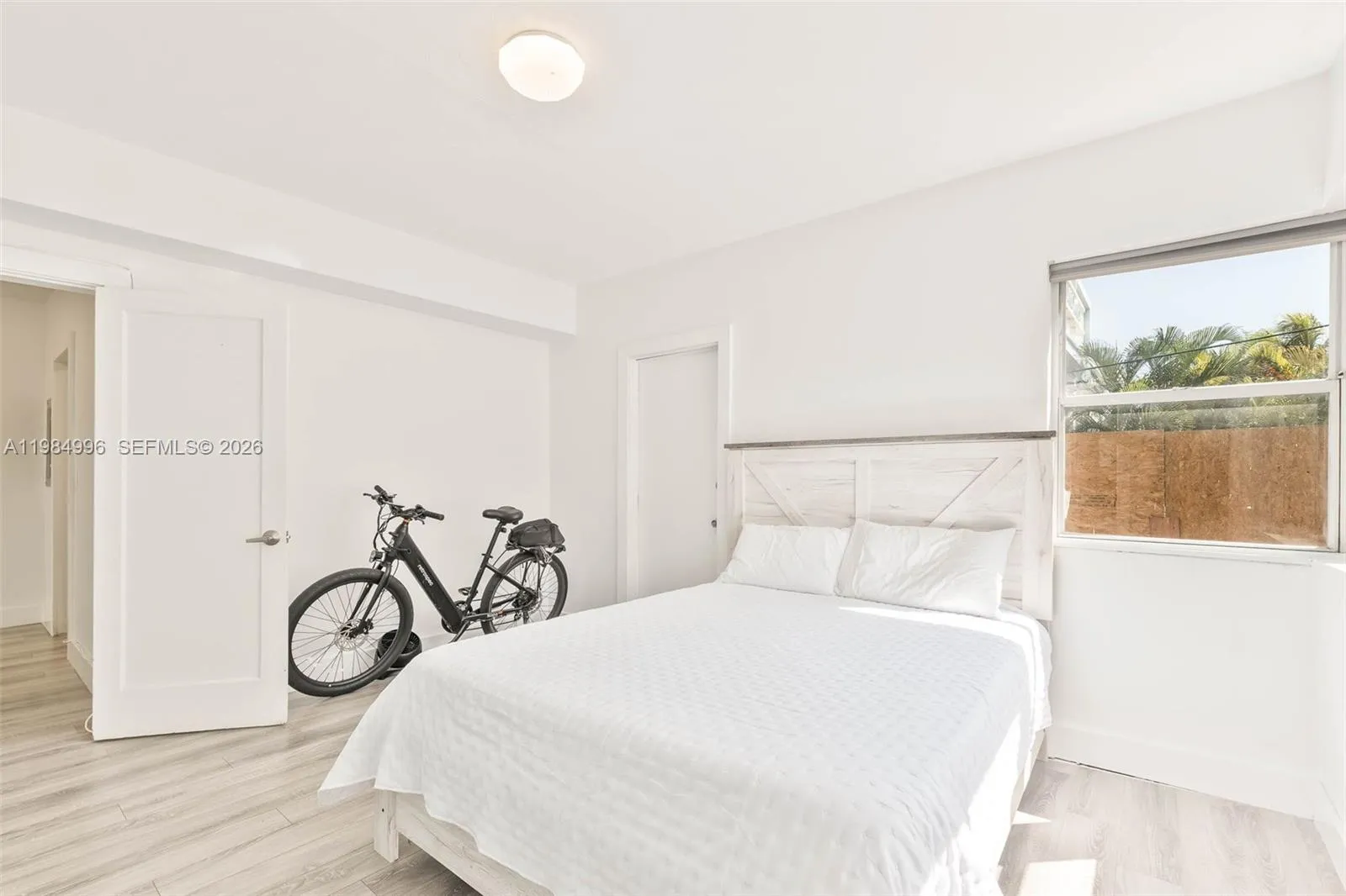 1275 Marseille Dr 35, Miami Beach, Florida 33141, Miami Beach, Florida 33141, 2 Bedrooms Bedrooms, ,2 BathroomsBathrooms,Residential Lease,For Rent,1275 Marseille Dr 35, Miami Beach, Florida 33141,A11984996