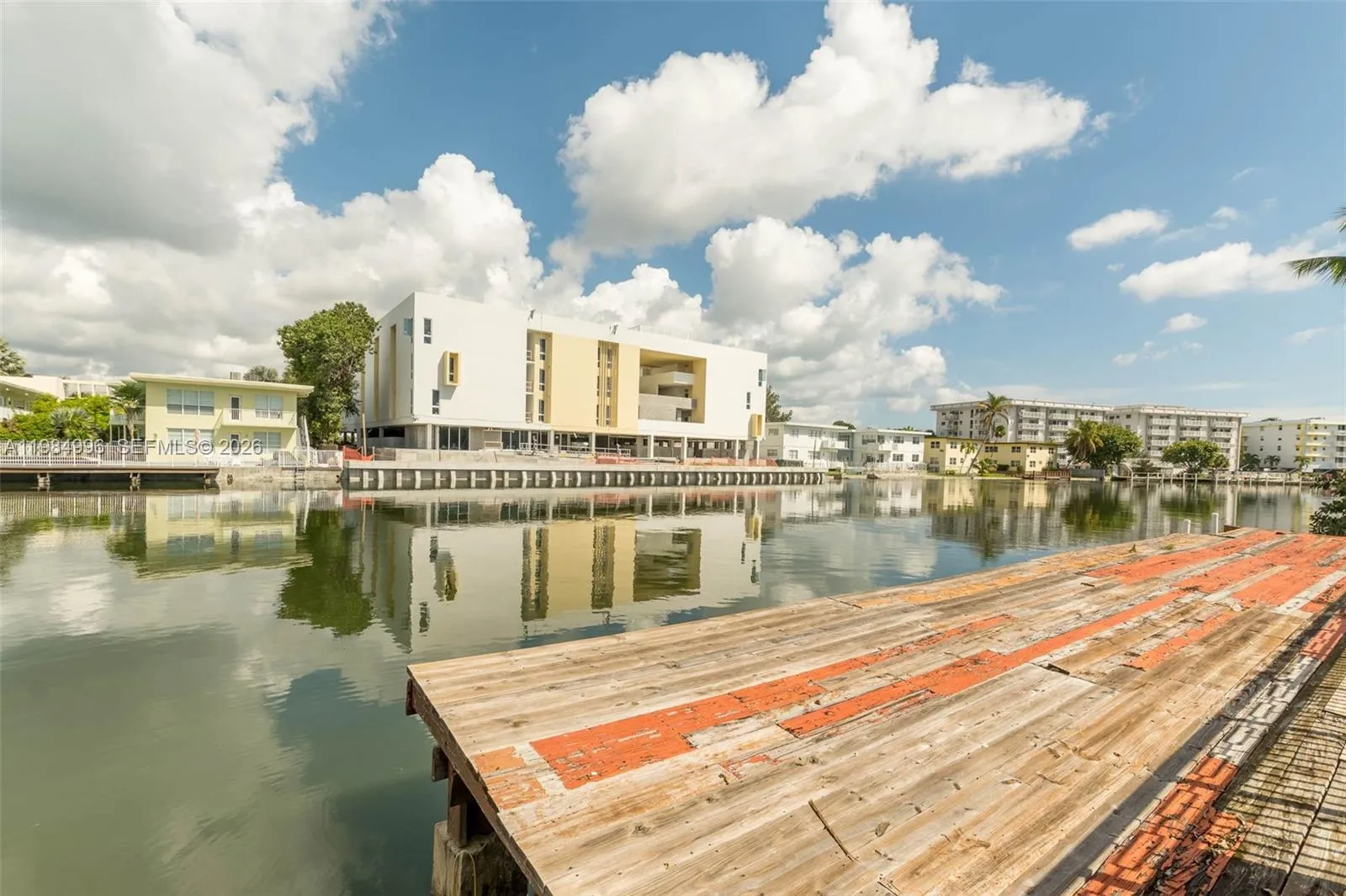 1275 Marseille Dr 35, Miami Beach, Florida 33141, Miami Beach, Florida 33141, 2 Bedrooms Bedrooms, ,2 BathroomsBathrooms,Residential Lease,For Rent,1275 Marseille Dr 35, Miami Beach, Florida 33141,A11984996