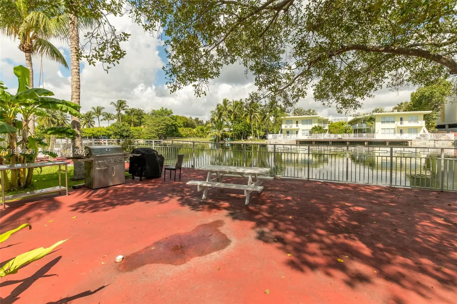1275 Marseille Dr 35, Miami Beach, Florida 33141, Miami Beach, Florida 33141, 2 Bedrooms Bedrooms, ,2 BathroomsBathrooms,Residential Lease,For Rent,1275 Marseille Dr 35, Miami Beach, Florida 33141,A11984996