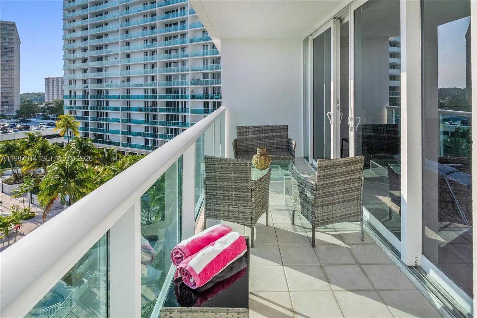 100 Bayview Dr 617, Sunny Isles Beach, Florida 331, Sunny Isles Beach, Florida 33160, 2 Bedrooms Bedrooms, ,2 BathroomsBathrooms,Residential,For Sale,100 Bayview Dr 617, Sunny Isles Beach, Florida 331,A11987014