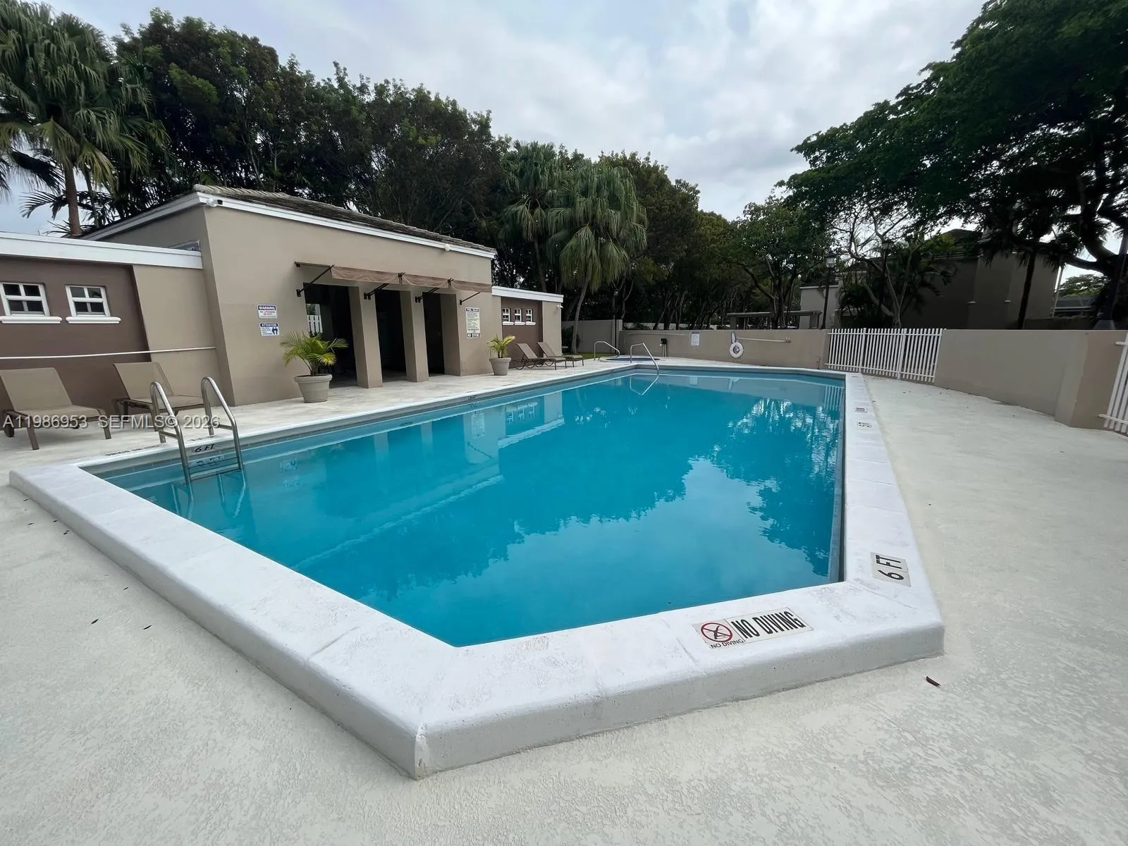 5570 Sw 70th Pl S 5570, Miami, Florida 33155, Miami, Florida 33155, 2 Bedrooms Bedrooms, ,2 BathroomsBathrooms,Residential Lease,For Rent,5570 Sw 70th Pl S 5570, Miami, Florida 33155,A11986953