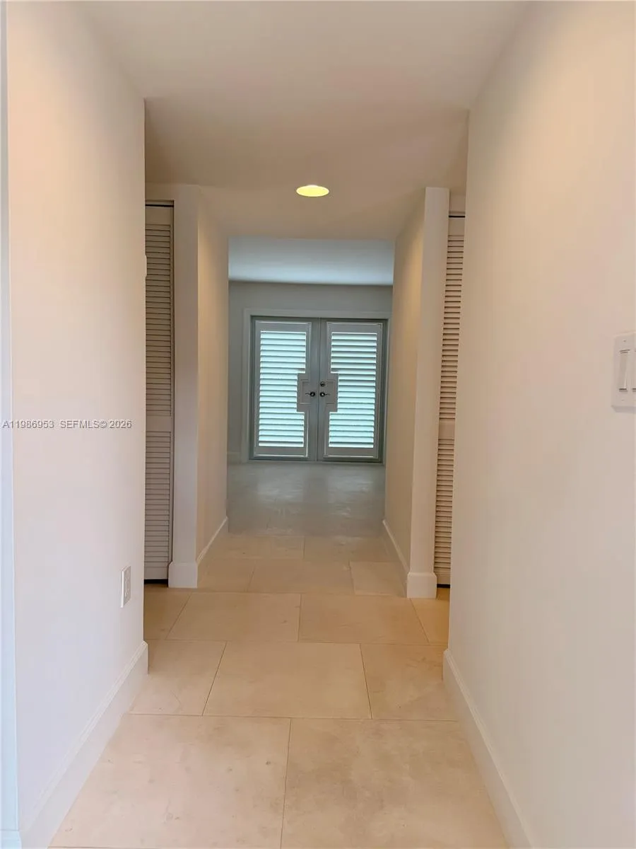 5570 Sw 70th Pl S 5570, Miami, Florida 33155, Miami, Florida 33155, 2 Bedrooms Bedrooms, ,2 BathroomsBathrooms,Residential Lease,For Rent,5570 Sw 70th Pl S 5570, Miami, Florida 33155,A11986953
