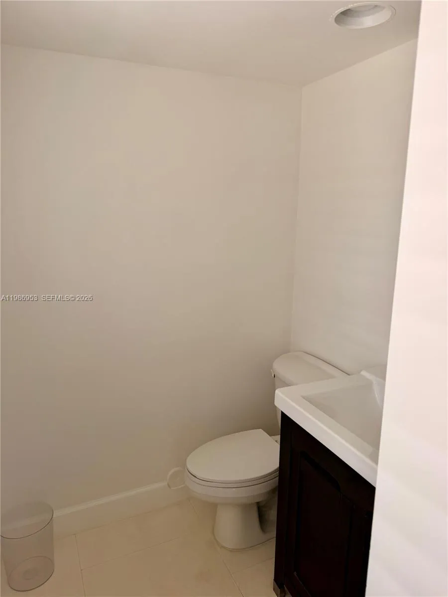 5570 Sw 70th Pl S 5570, Miami, Florida 33155, Miami, Florida 33155, 2 Bedrooms Bedrooms, ,2 BathroomsBathrooms,Residential Lease,For Rent,5570 Sw 70th Pl S 5570, Miami, Florida 33155,A11986953