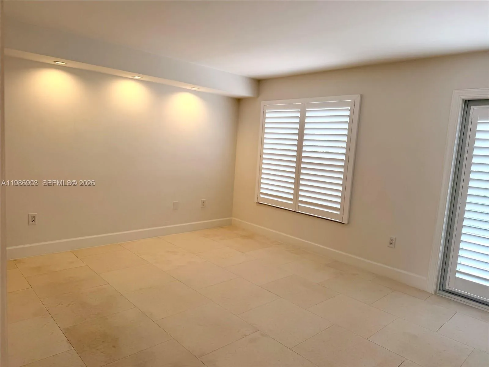 5570 Sw 70th Pl S 5570, Miami, Florida 33155, Miami, Florida 33155, 2 Bedrooms Bedrooms, ,2 BathroomsBathrooms,Residential Lease,For Rent,5570 Sw 70th Pl S 5570, Miami, Florida 33155,A11986953