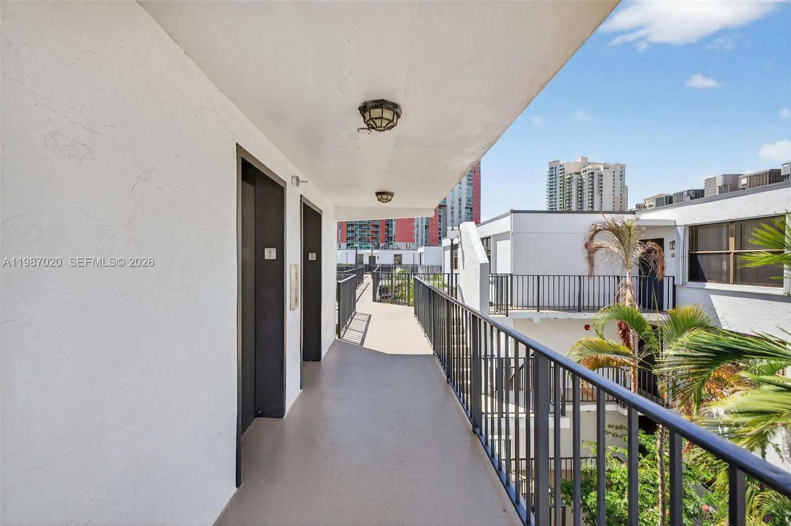 3350 Ne 192nd St 5h-b, Aventura, Florida 33180, Aventura, Florida 33180, 3 Bedrooms Bedrooms, ,2 BathroomsBathrooms,Residential,For Sale,3350 Ne 192nd St 5h-b, Aventura, Florida 33180,A11987020