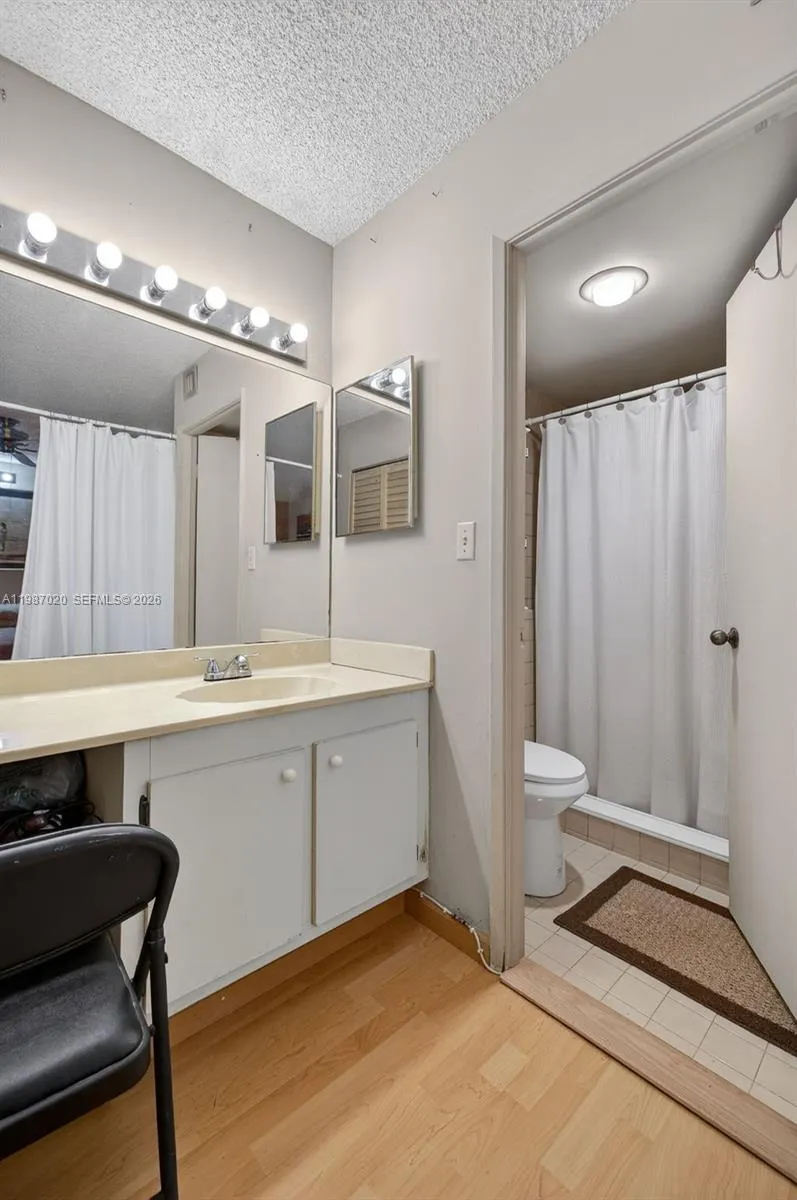 3350 Ne 192nd St 5h-b, Aventura, Florida 33180, Aventura, Florida 33180, 3 Bedrooms Bedrooms, ,2 BathroomsBathrooms,Residential,For Sale,3350 Ne 192nd St 5h-b, Aventura, Florida 33180,A11987020