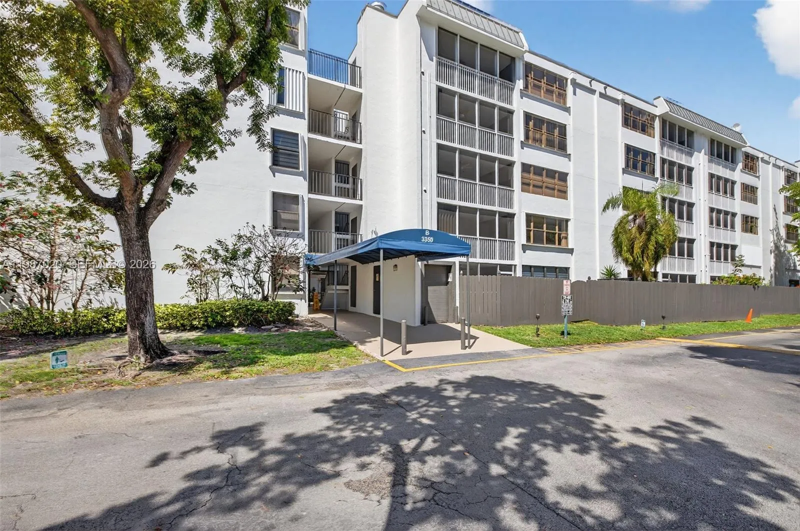 3350 Ne 192nd St 5h-b, Aventura, Florida 33180, Aventura, Florida 33180, 3 Bedrooms Bedrooms, ,2 BathroomsBathrooms,Residential,For Sale,3350 Ne 192nd St 5h-b, Aventura, Florida 33180,A11987020